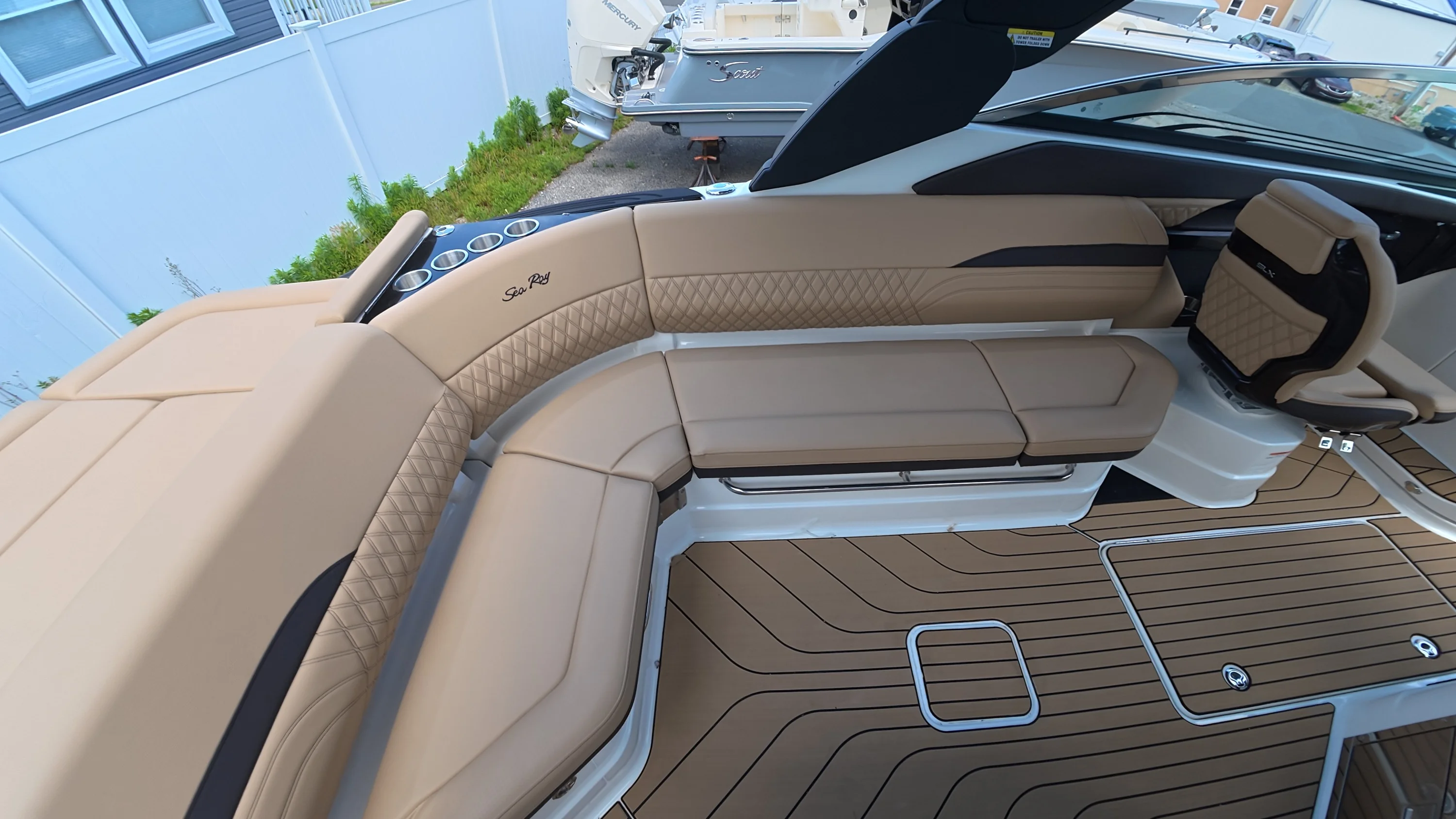 2026 Sea Ray SLX 280 Outboard Image Thumbnail #14
