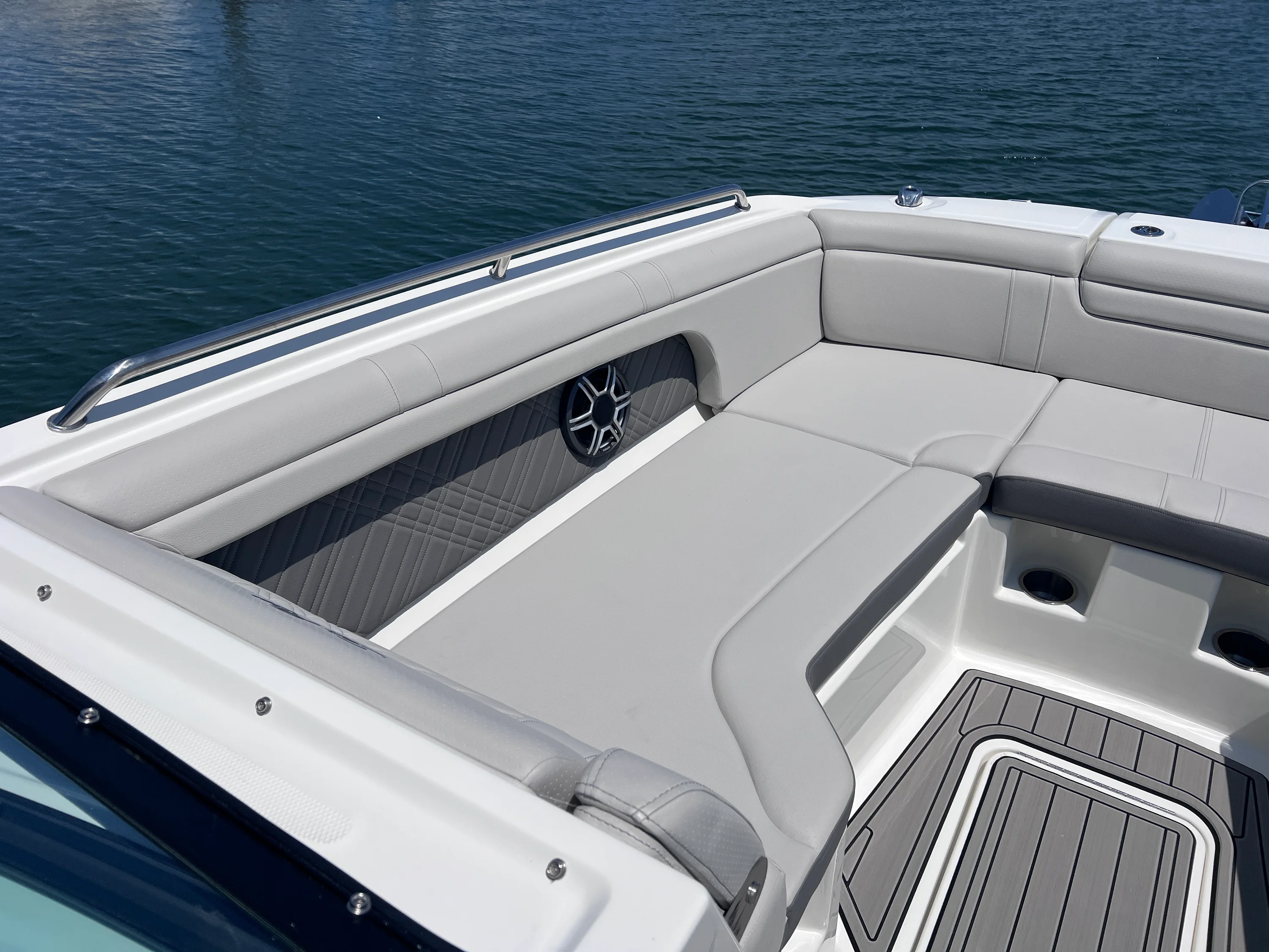 2026 Sea Ray SDX 290 Outboard Image Thumbnail #35