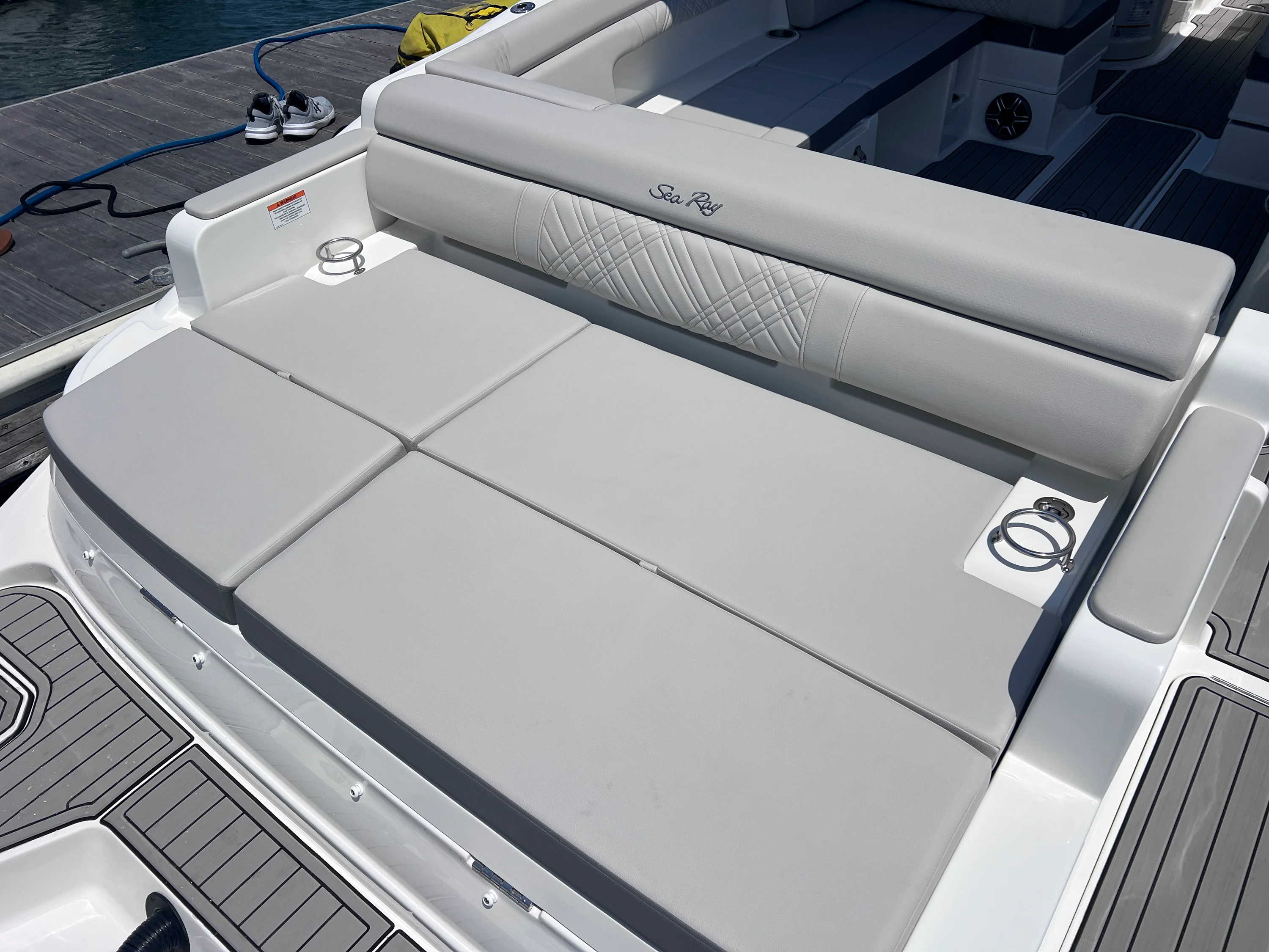 2026 Sea Ray SDX 290 Outboard Image Thumbnail #15