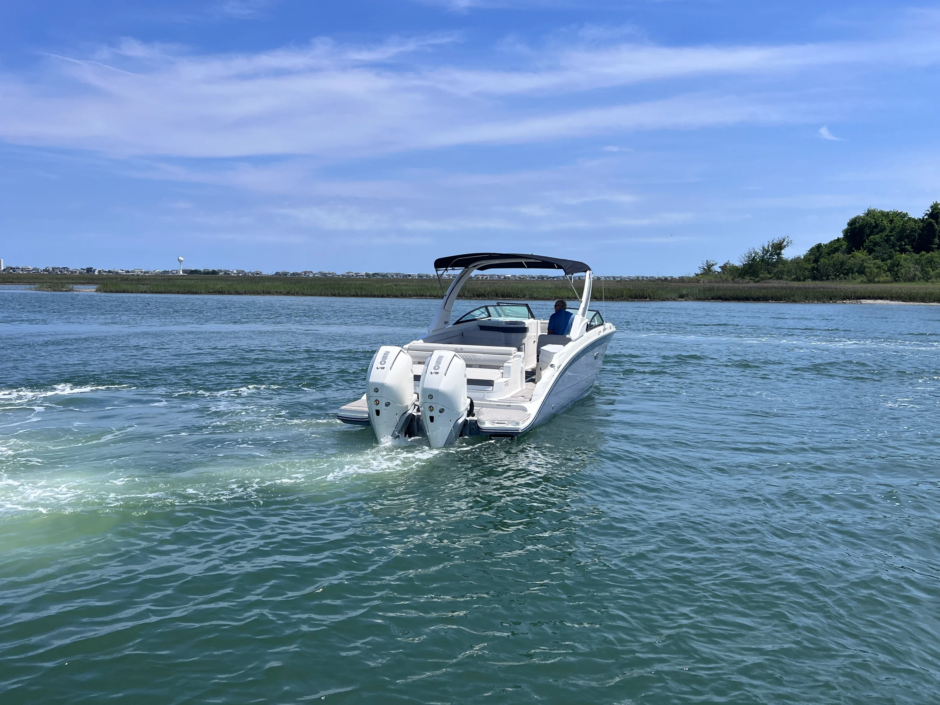 2026 Sea Ray SDX 290 Outboard Image Thumbnail #11