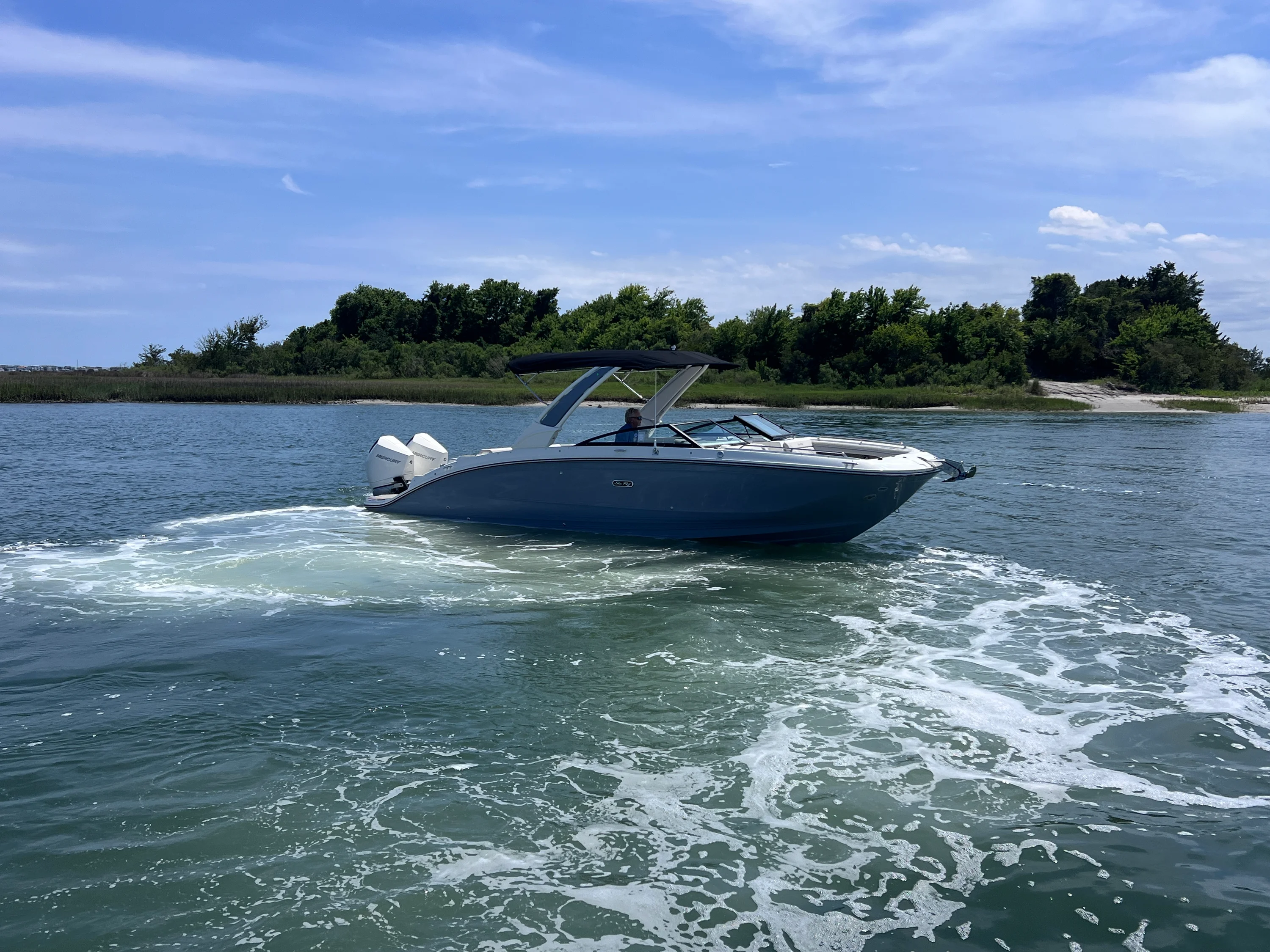 2026 Sea Ray SDX 290 Outboard Image Thumbnail #1