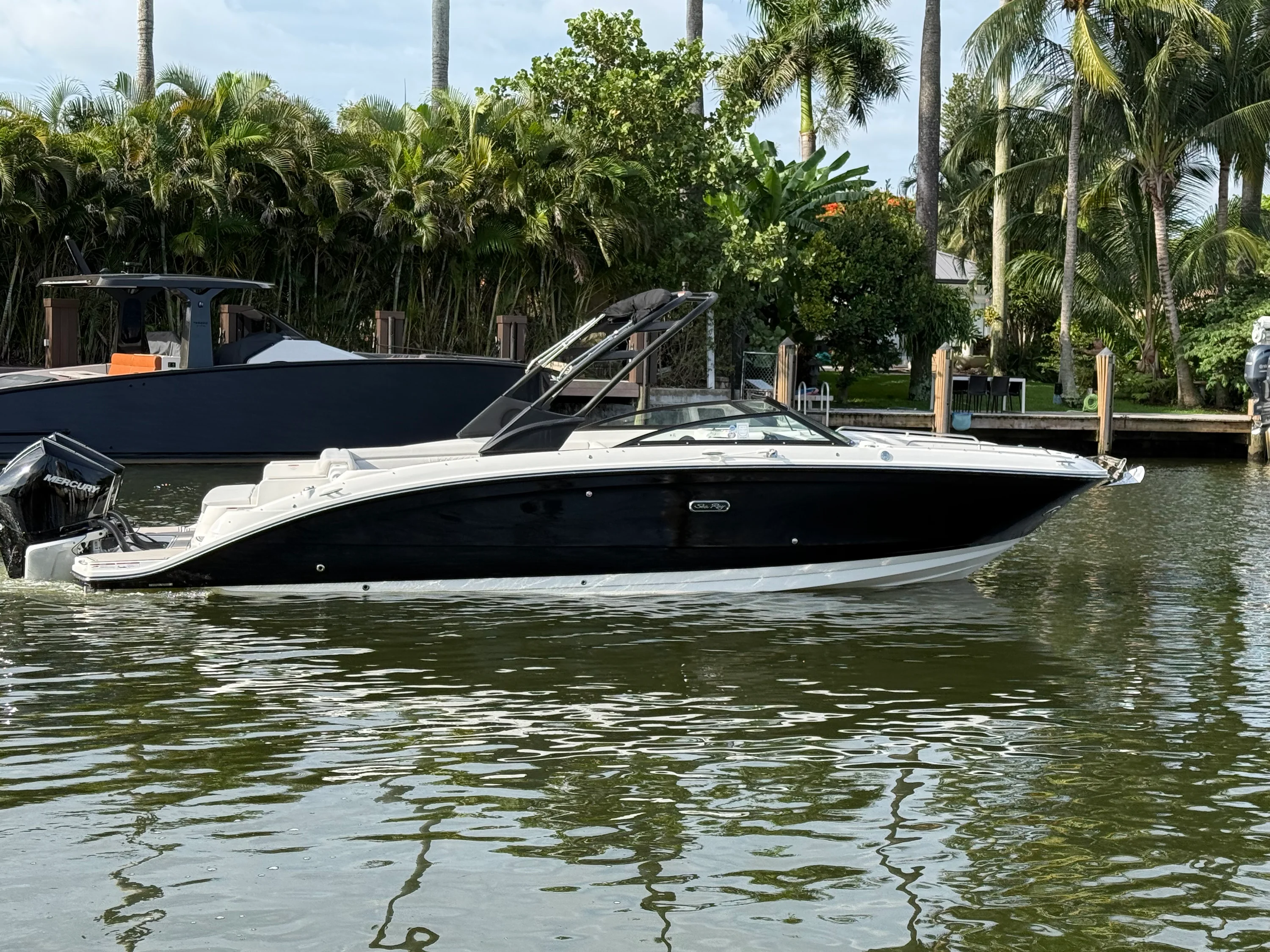 2026 Sea Ray SLX 280 Outboard Image Thumbnail #0
