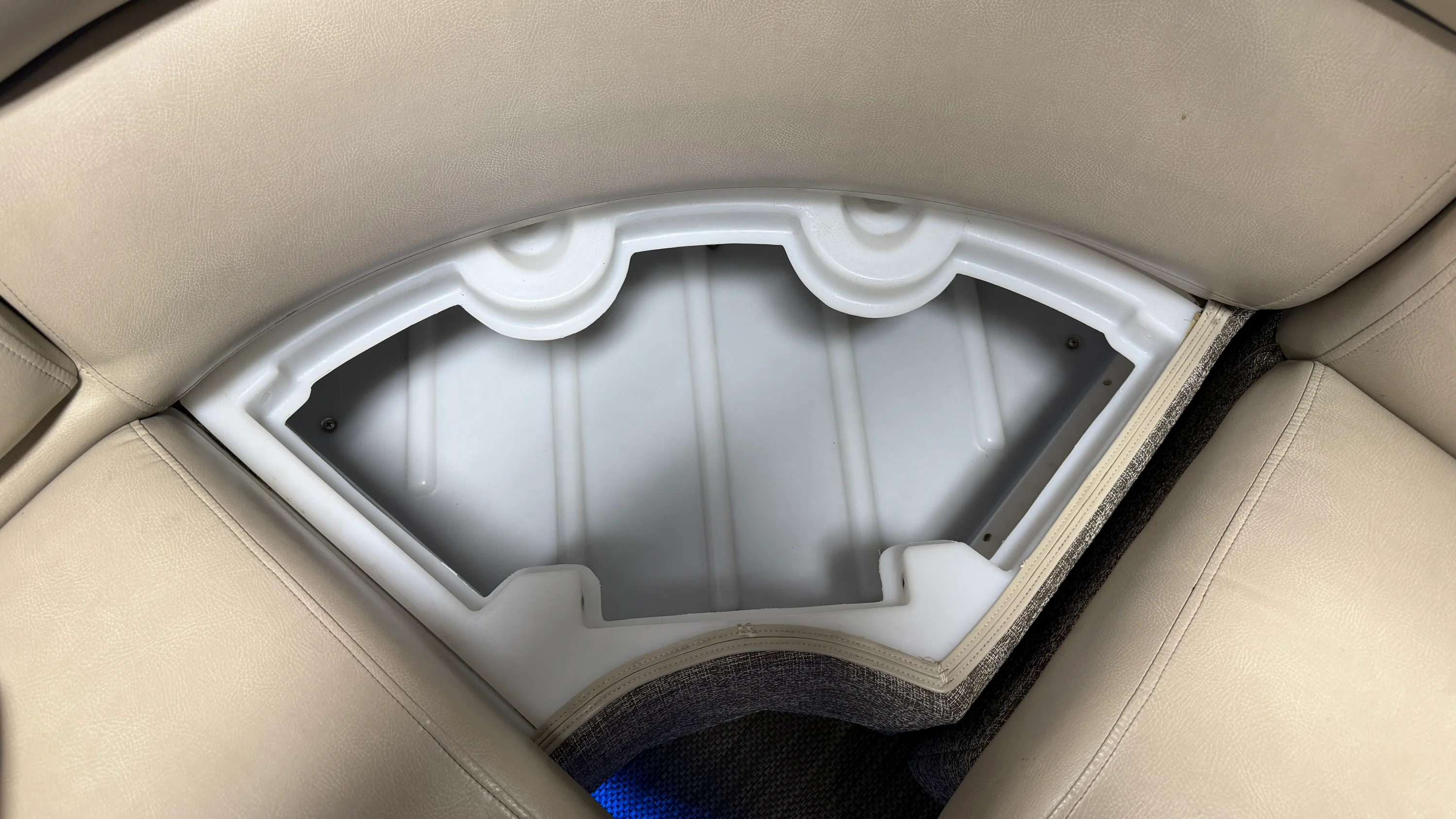 2017 Premier 270 S-SERIES Image Thumbnail #74