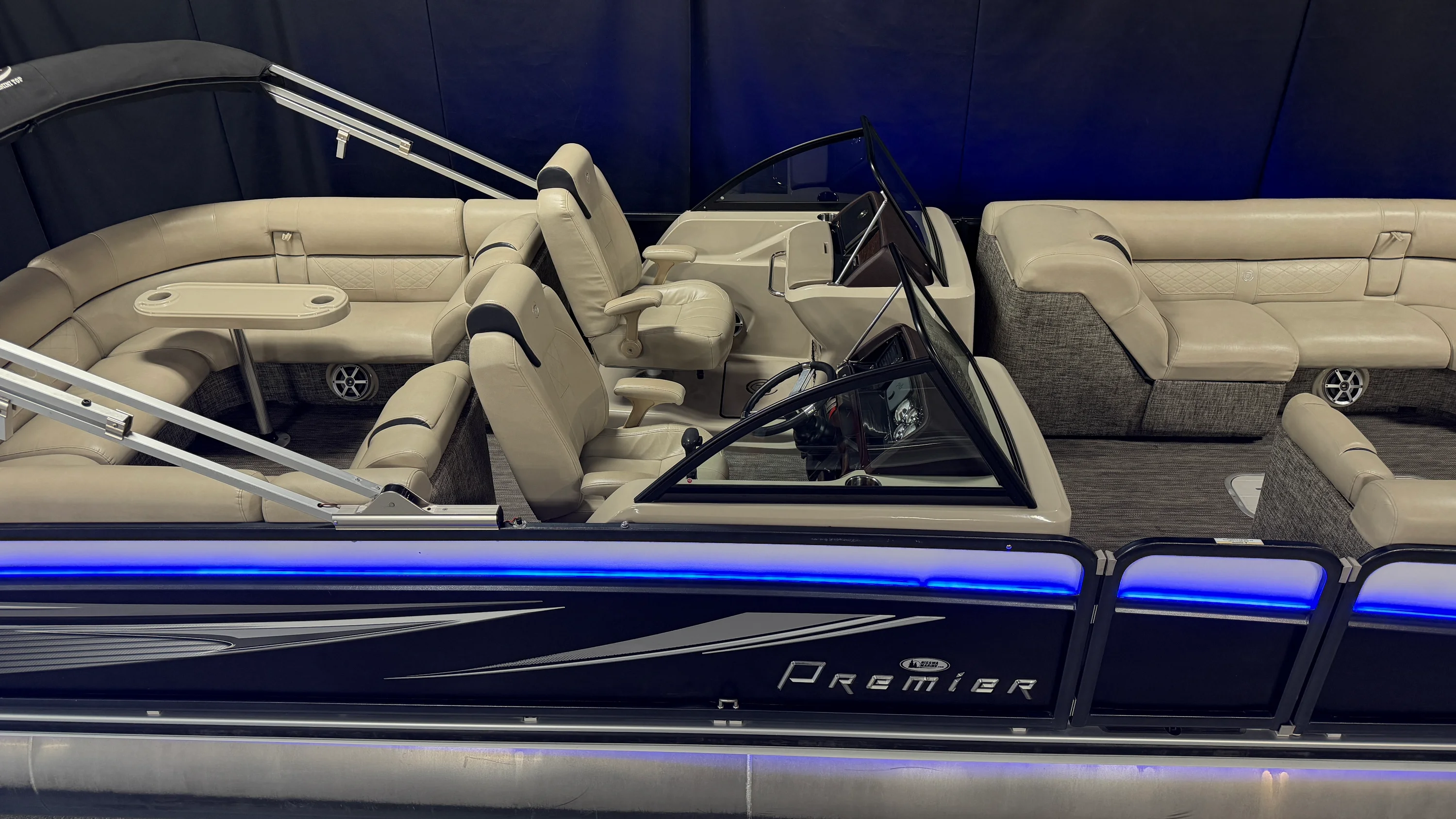 2017 Premier 270 S-SERIES Image Thumbnail #6