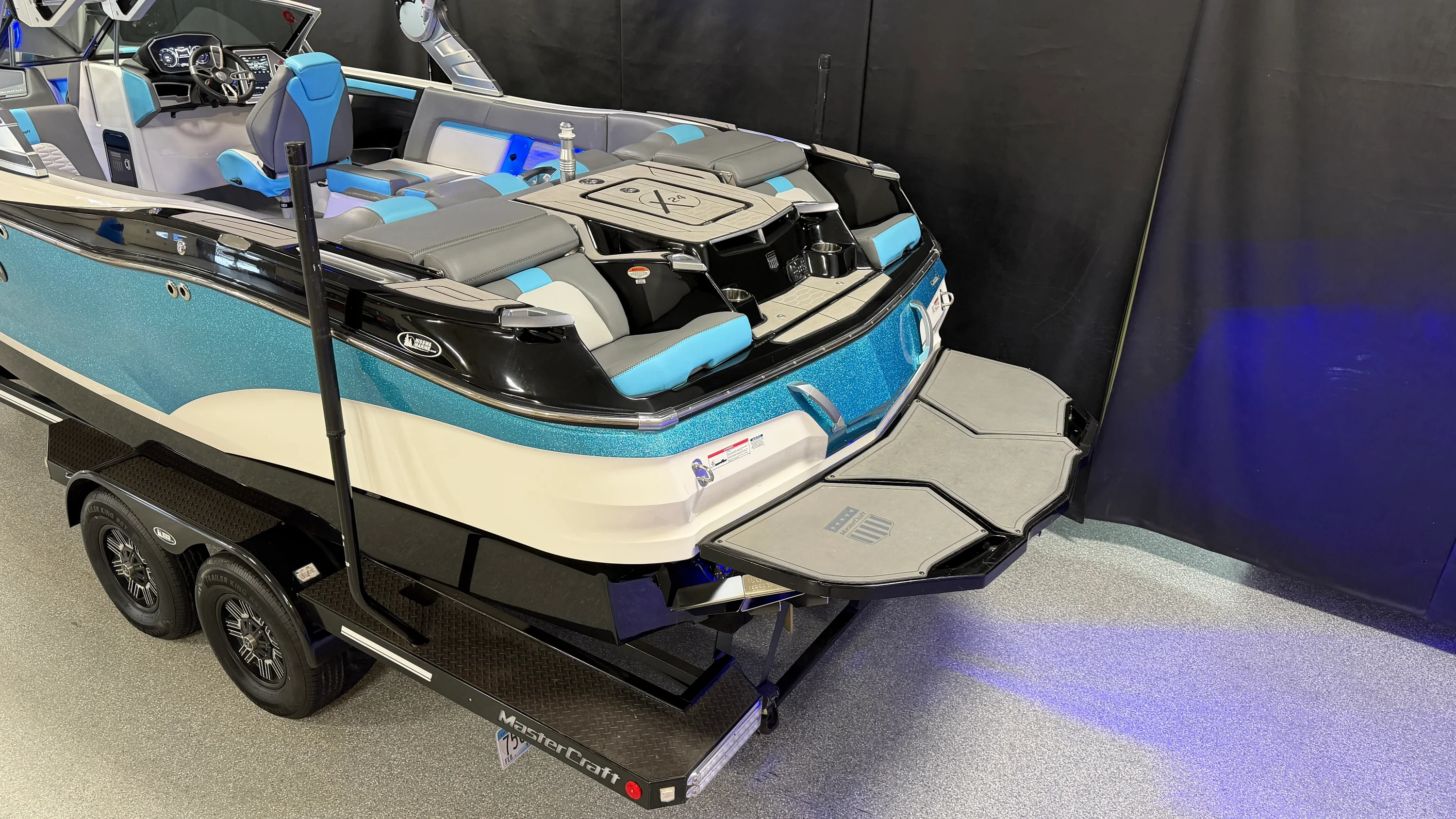 2019 Mastercraft X24 Image Thumbnail #8
