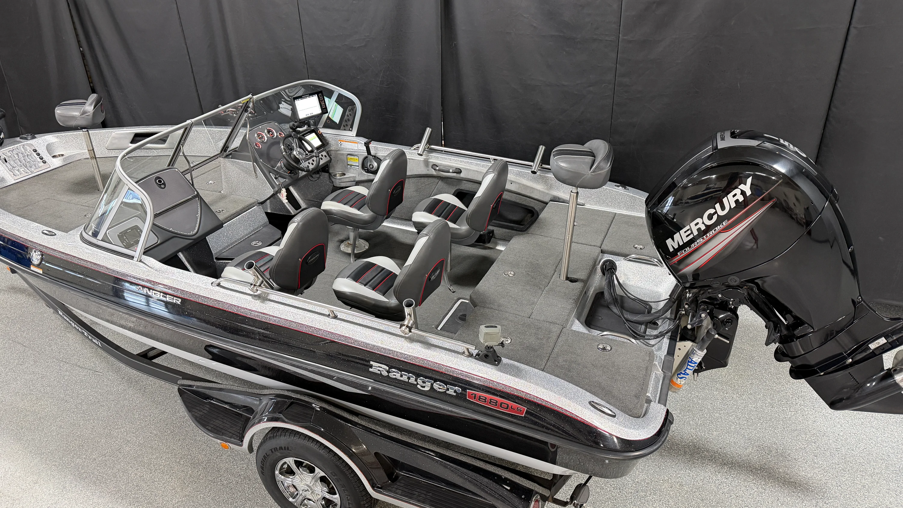 2016 Ranger 1880 LS Image Thumbnail #6
