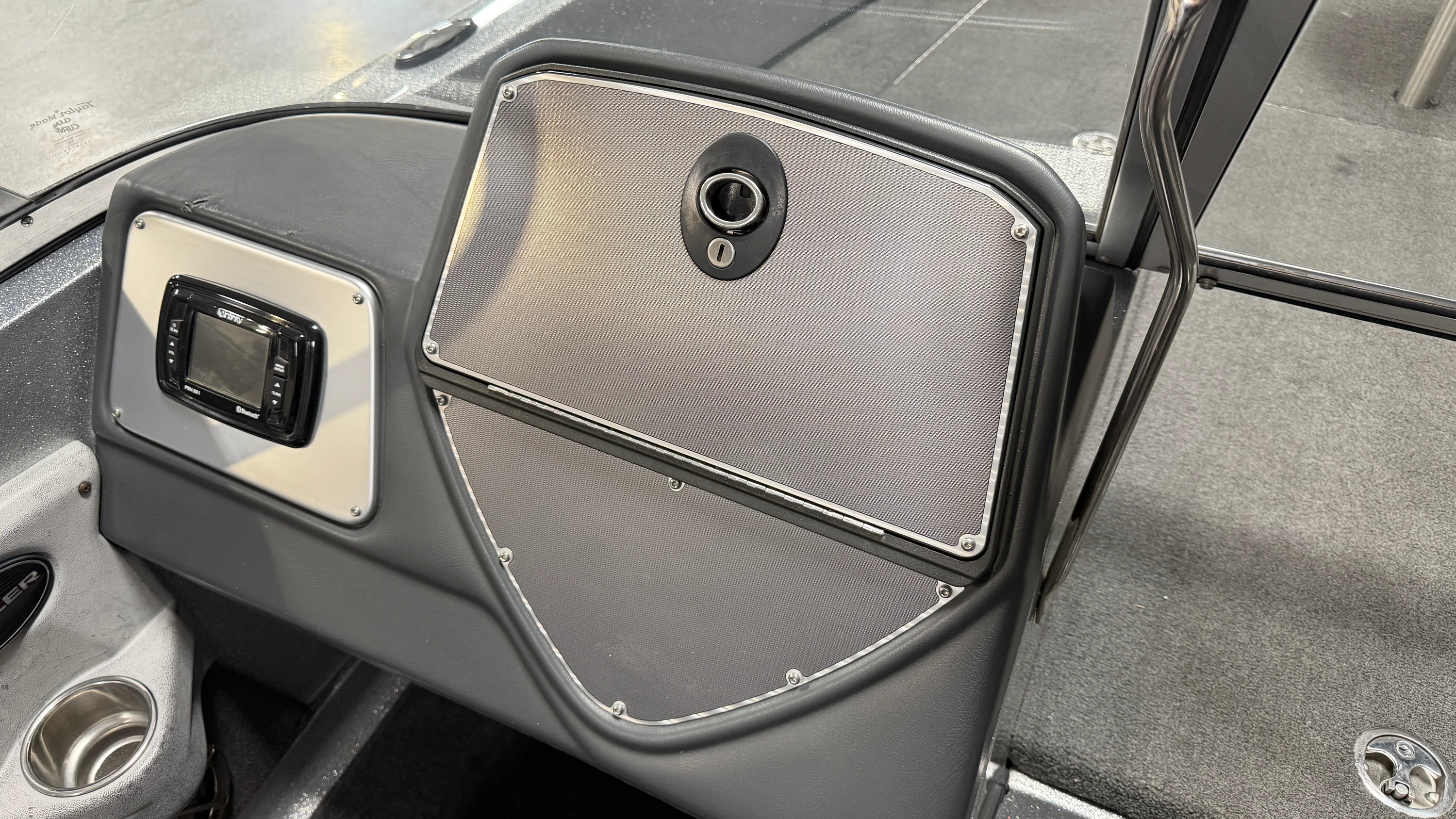 2016 Ranger 1880 LS Image Thumbnail #51