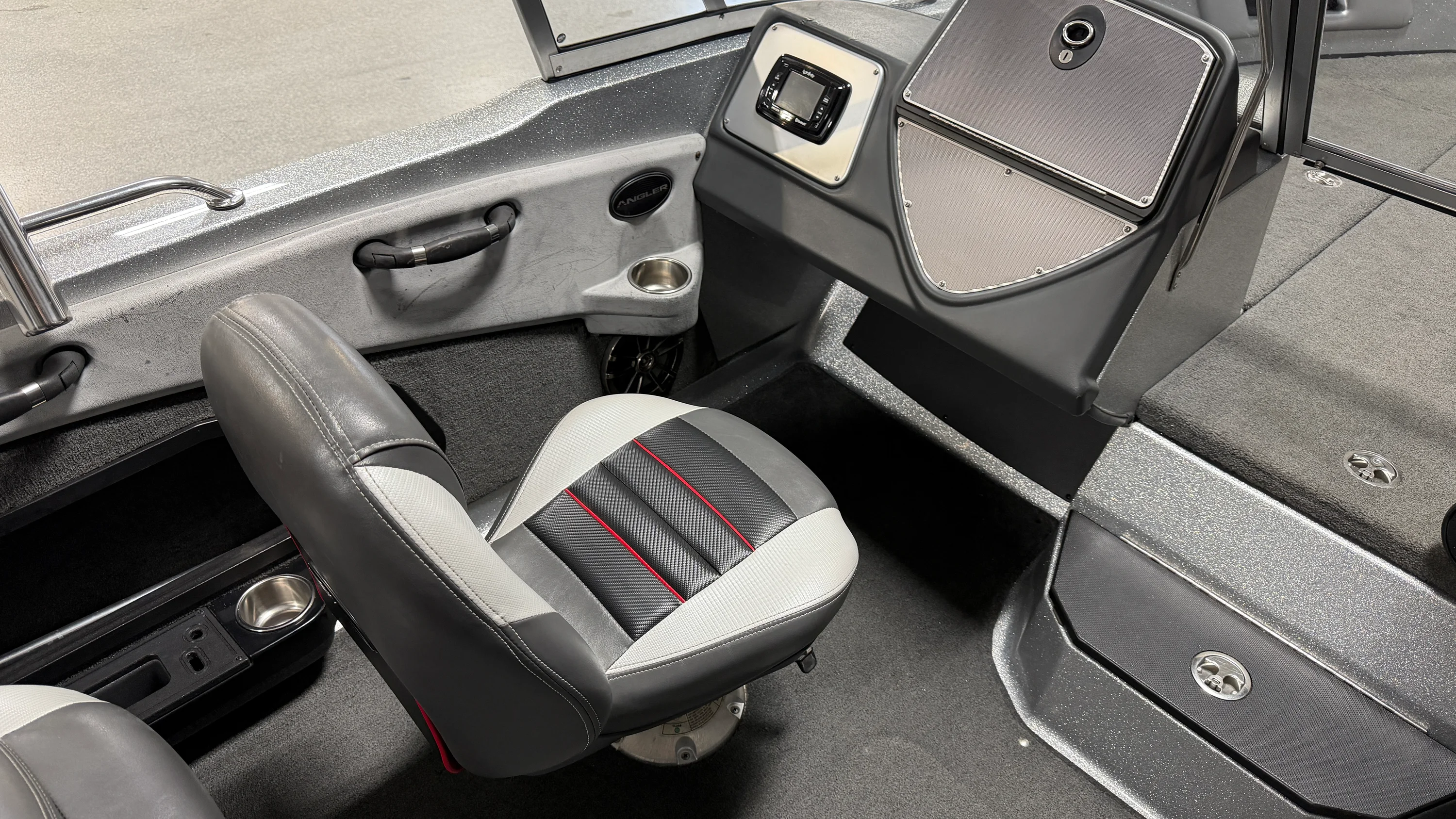 2016 Ranger 1880 LS Image Thumbnail #44