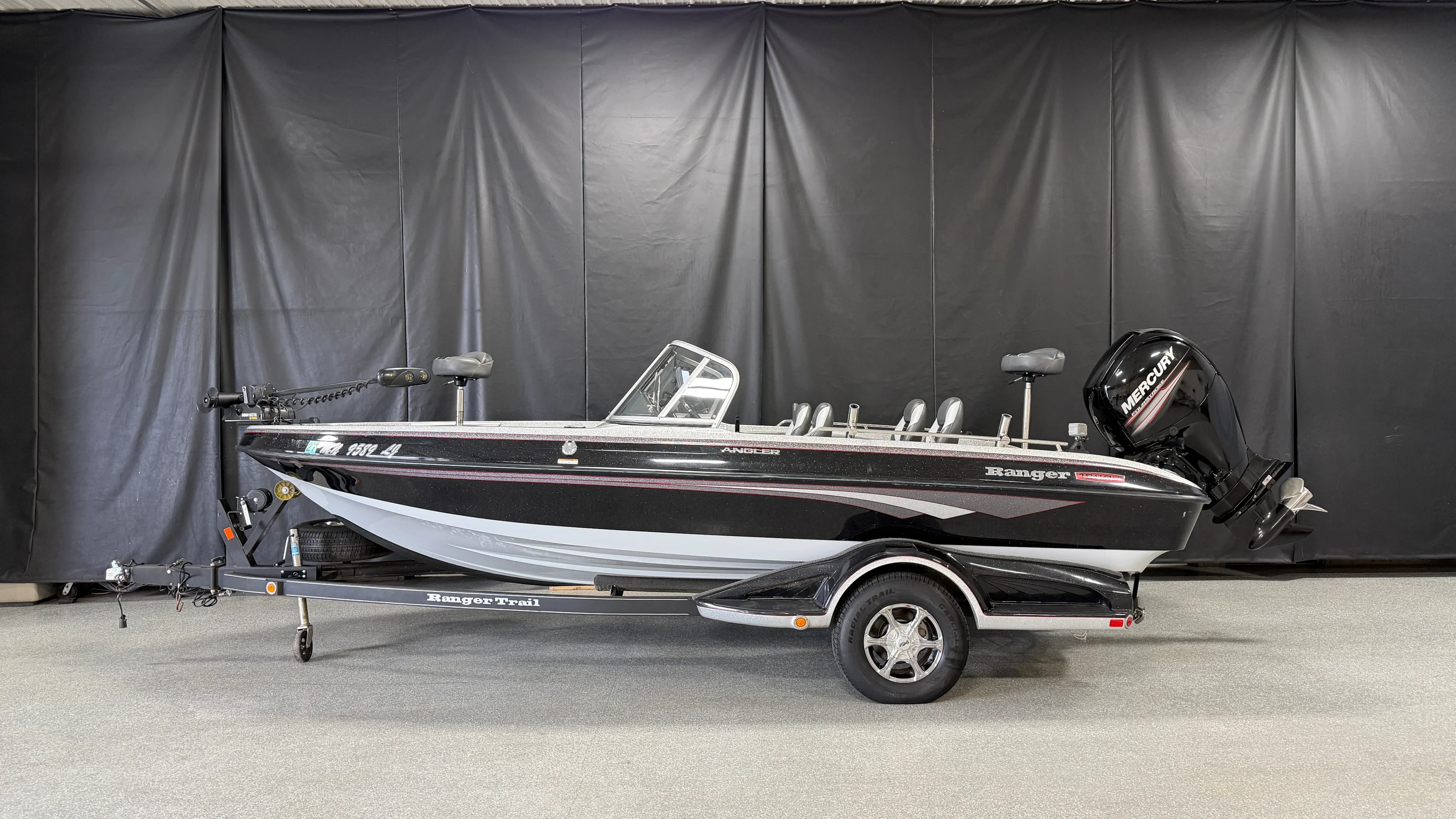 2016 Ranger 1880 LS Image Thumbnail #0