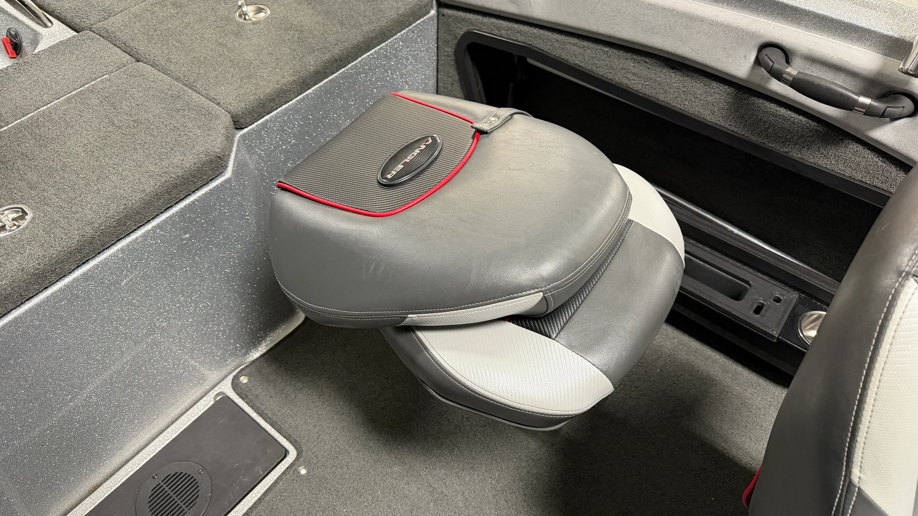 2016 Ranger 1880 LS Image Thumbnail #39