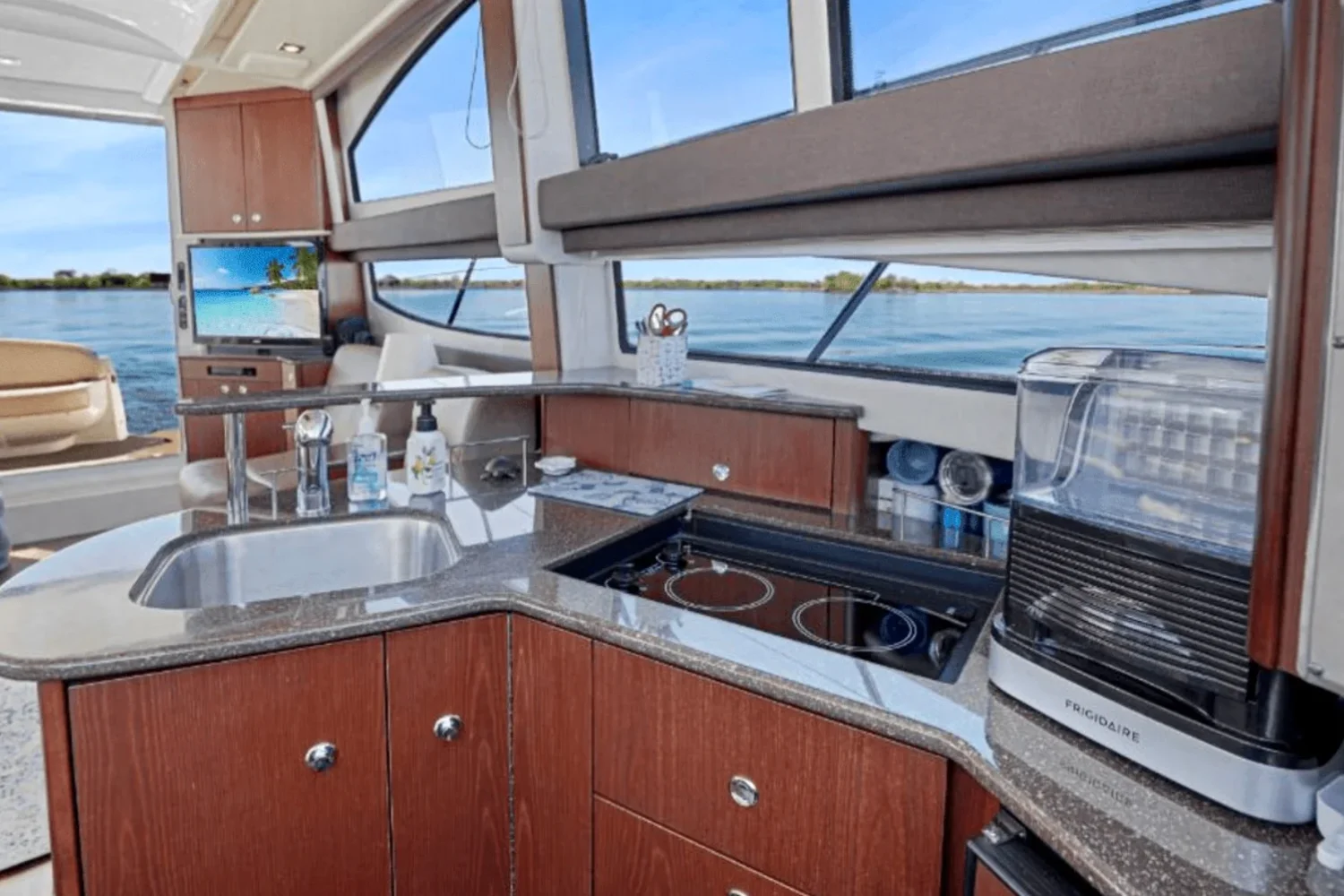 2013 Meridian 391 SB Image Thumbnail #26