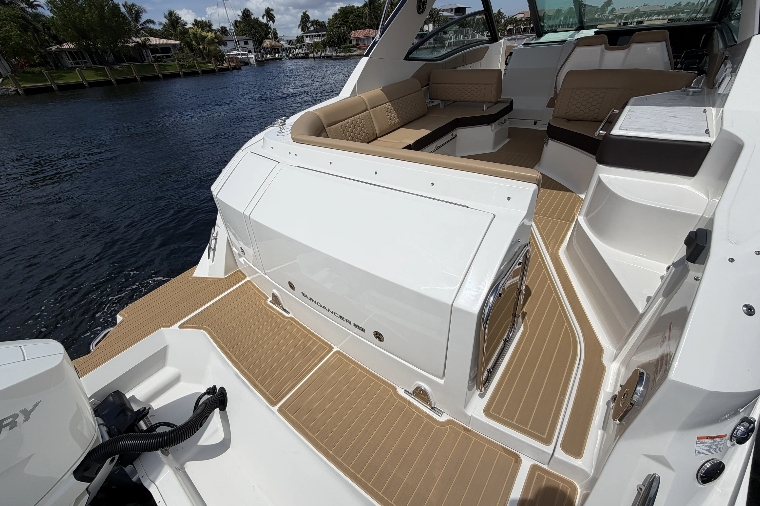 2026 Sea Ray Sundancer 320 Outboard Image Thumbnail #20