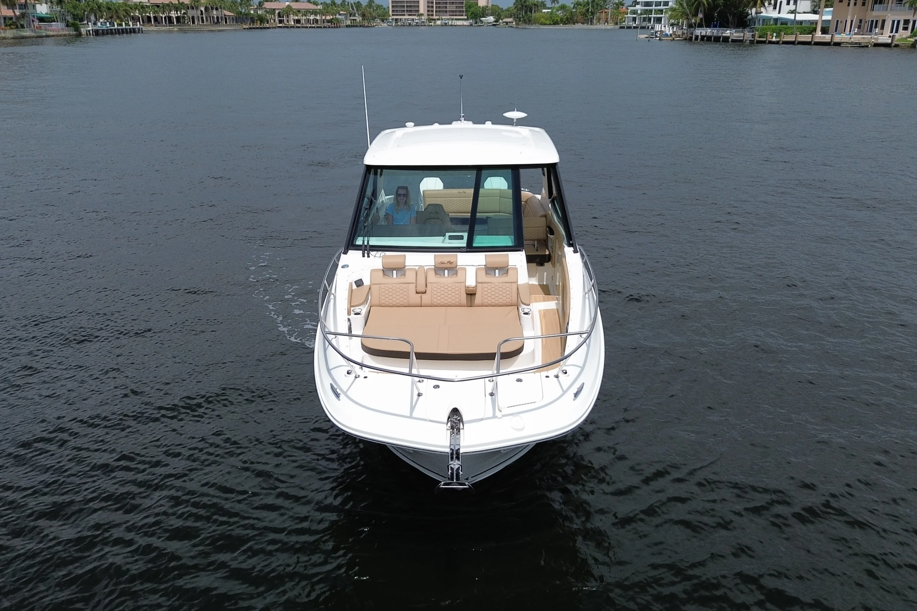 2026 Sea Ray Sundancer 320 Outboard Image Thumbnail #14