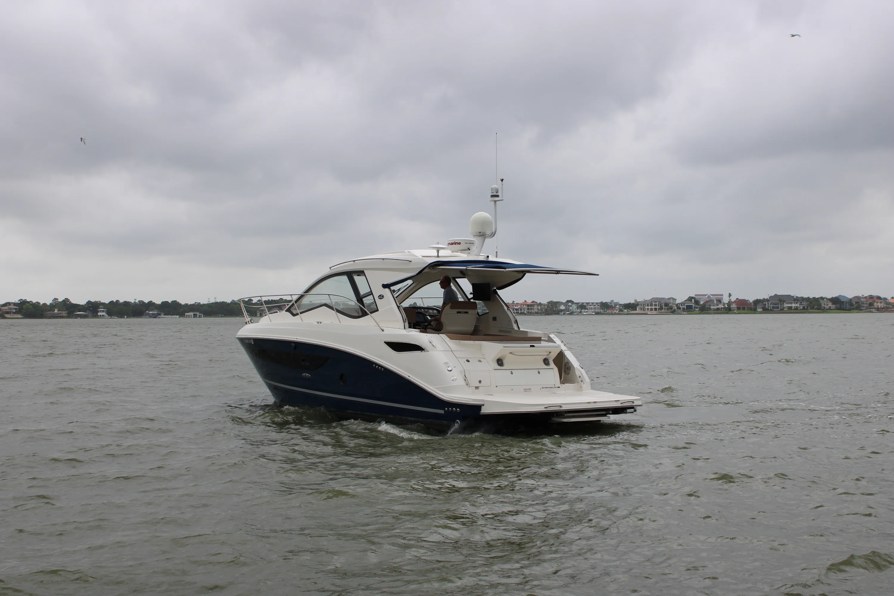 2018 Sea Ray 350 Image Thumbnail #12