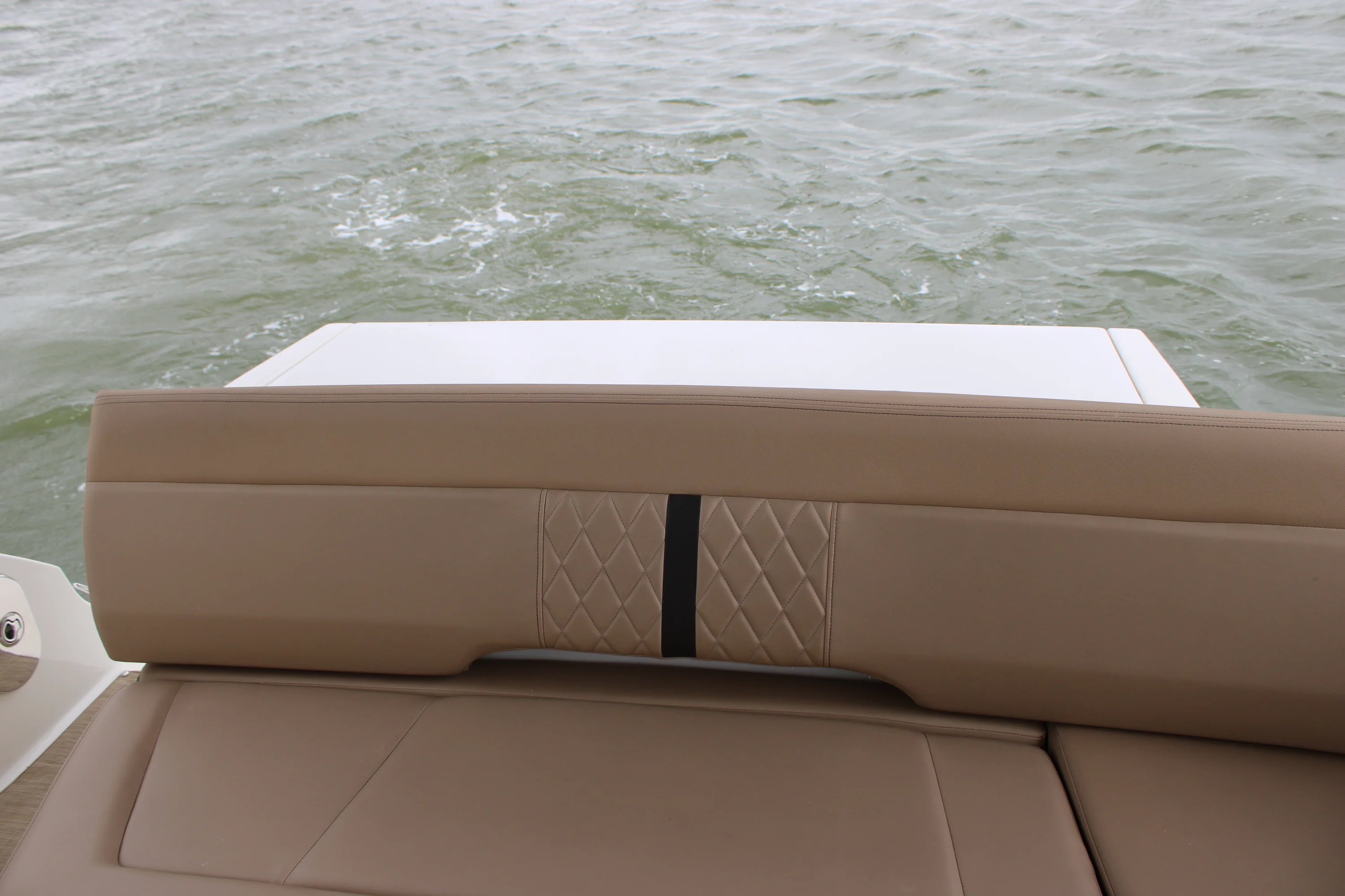2018 Sea Ray 350 Image Thumbnail #15