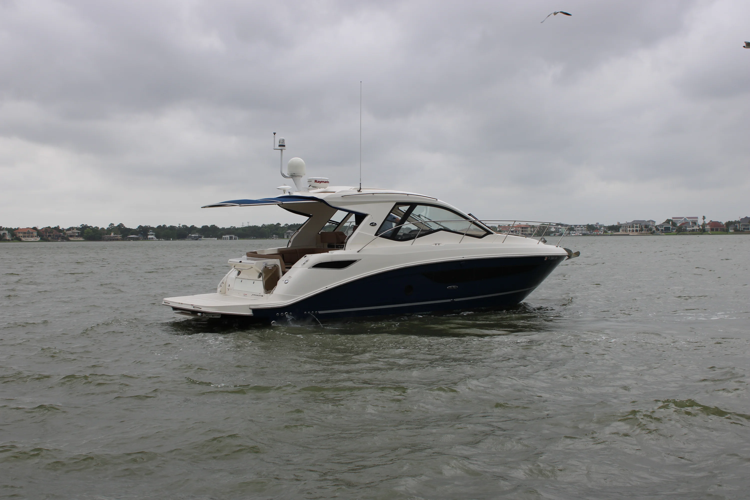 2018 Sea Ray 350 Image Thumbnail #7