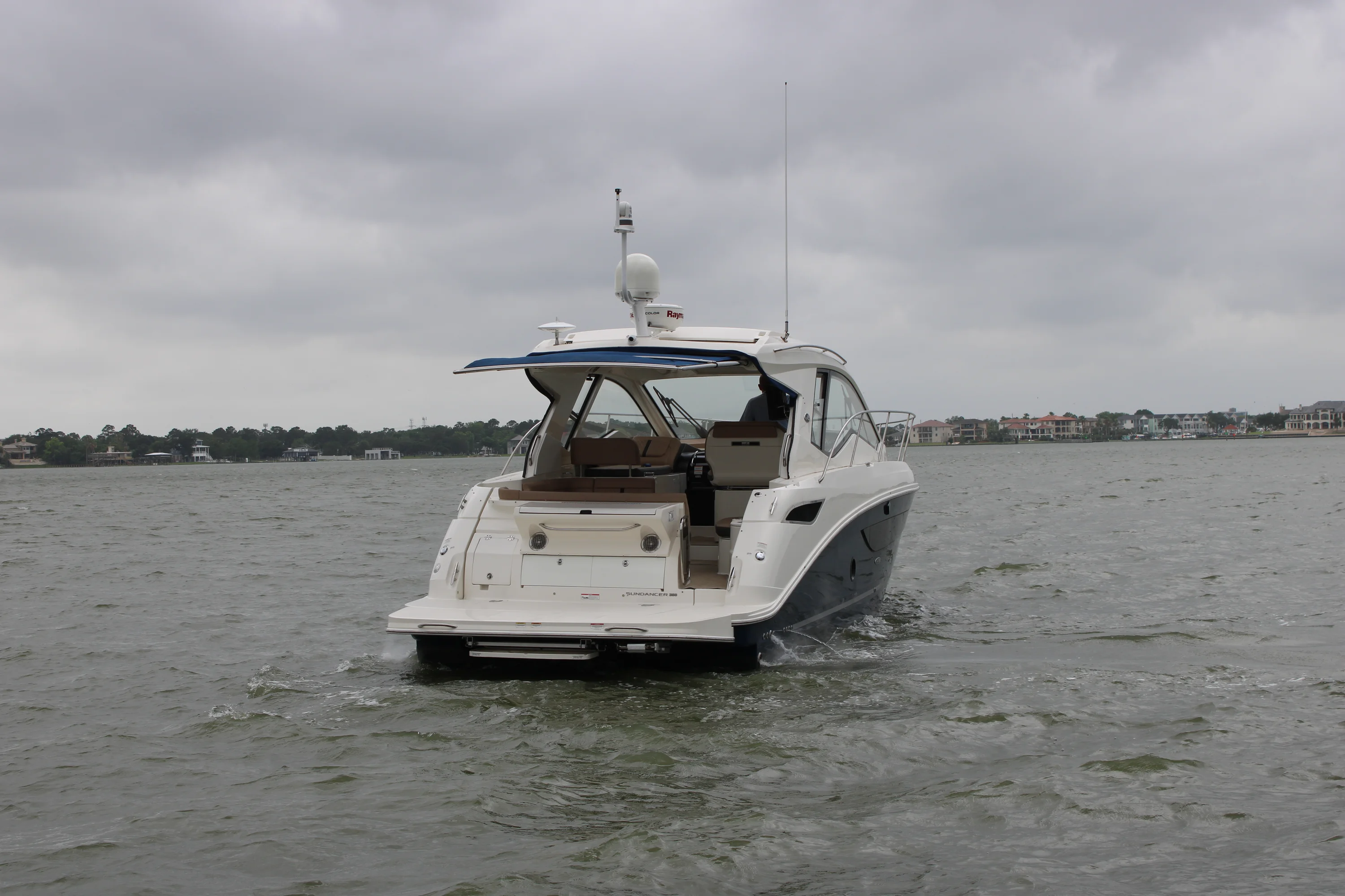 2018 Sea Ray 350 Image Thumbnail #9