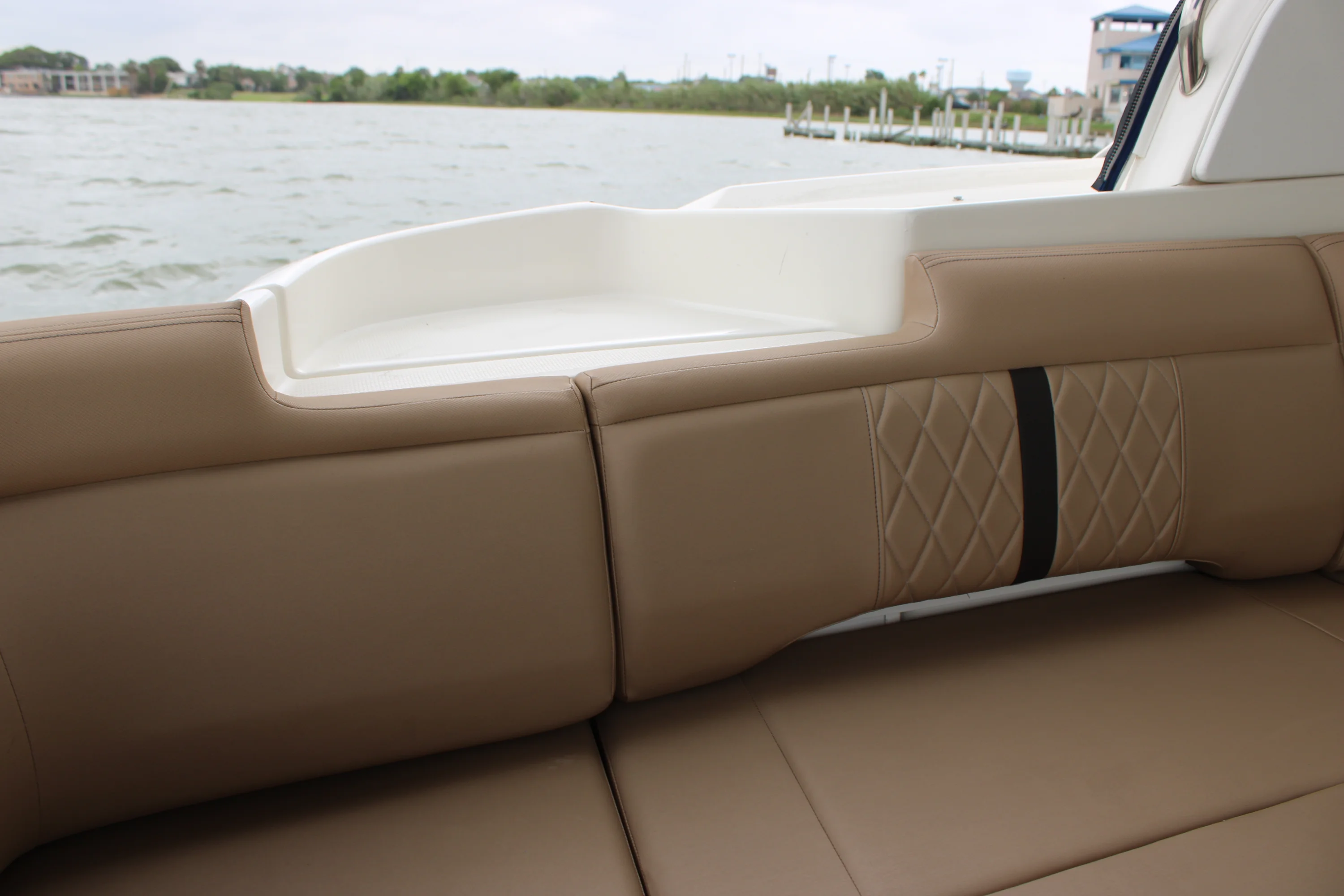 2018 Sea Ray 350 Image Thumbnail #16