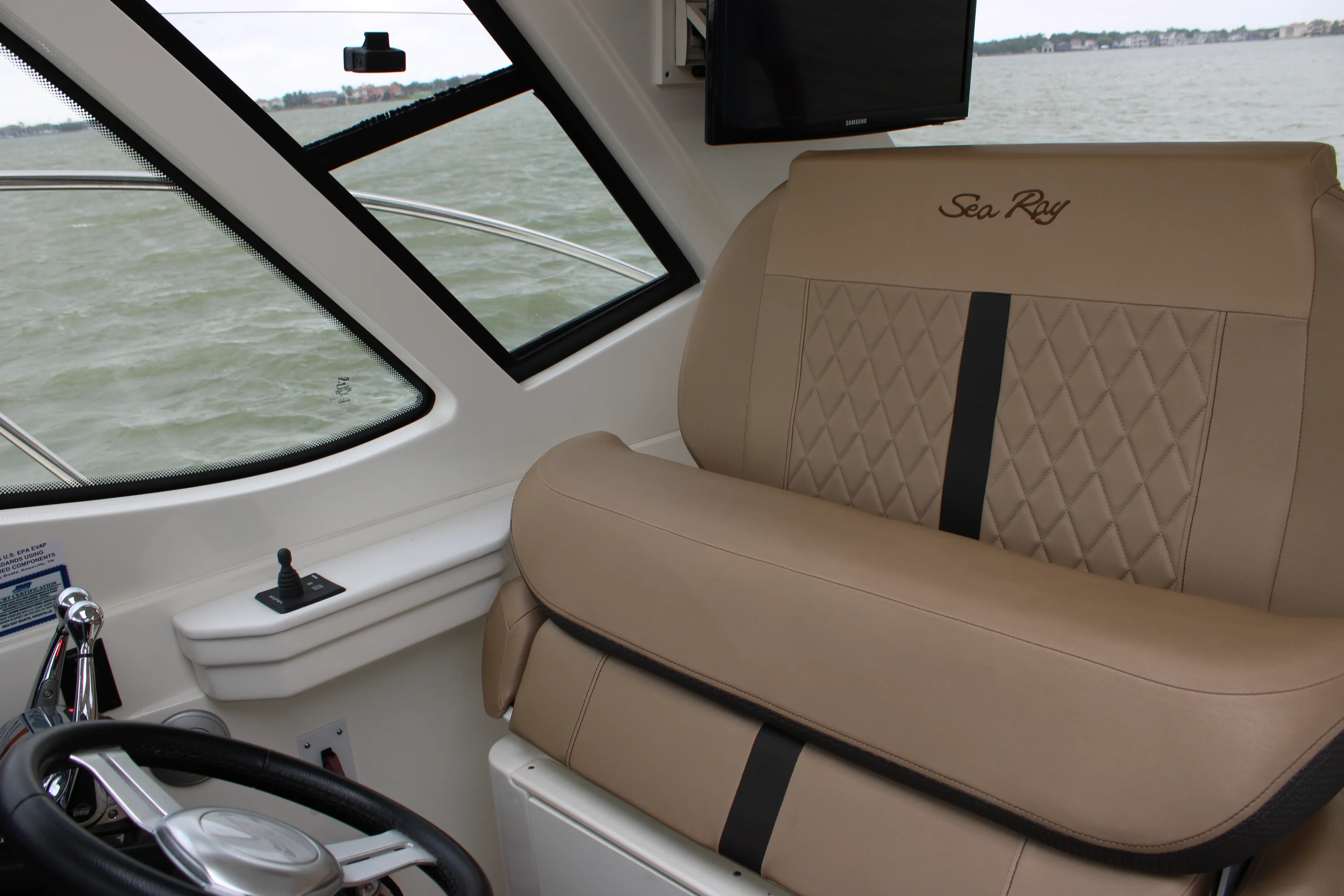 2018 Sea Ray 350 Image Thumbnail #30