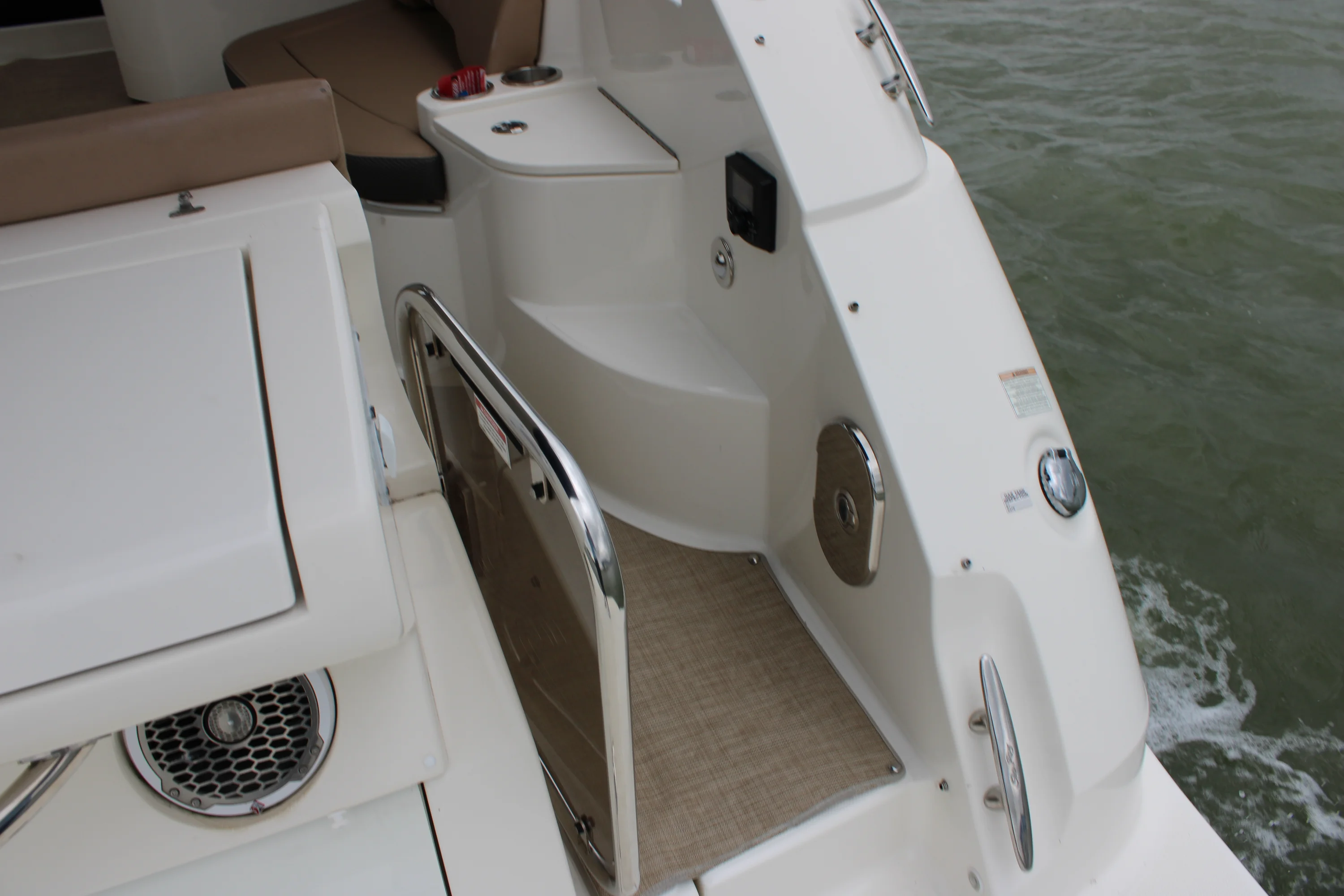 2018 Sea Ray 350 Image Thumbnail #43