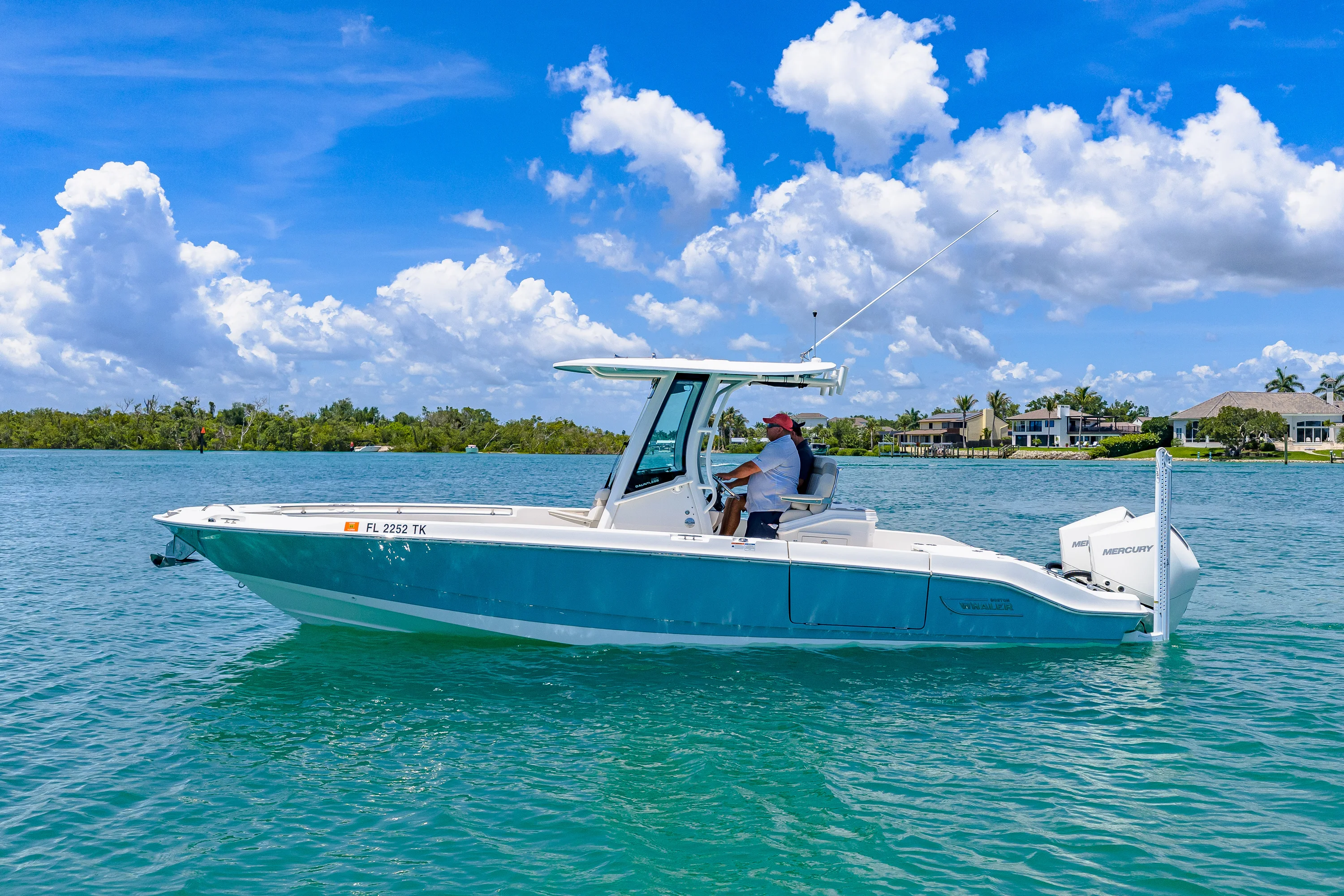 2023 Boston Whaler 280 Dauntless