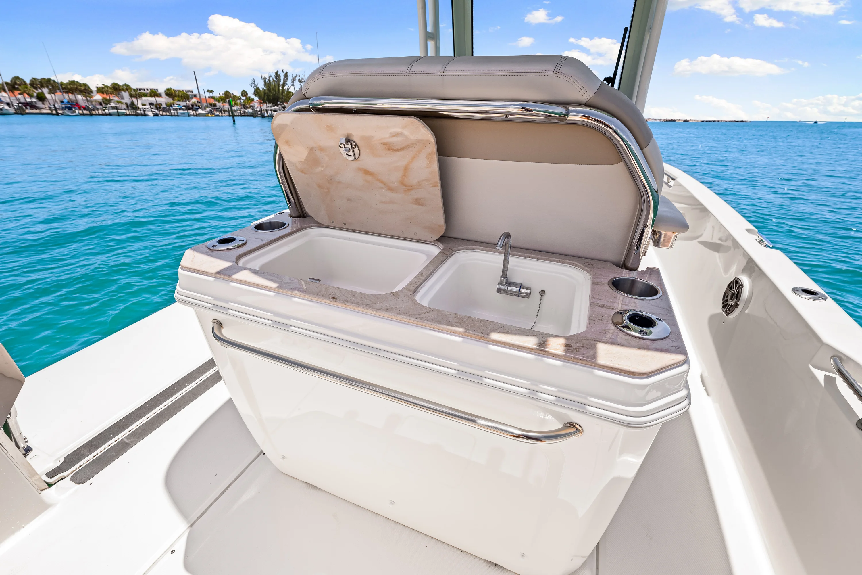 2023 Boston Whaler 280 Dauntless Image Thumbnail #15