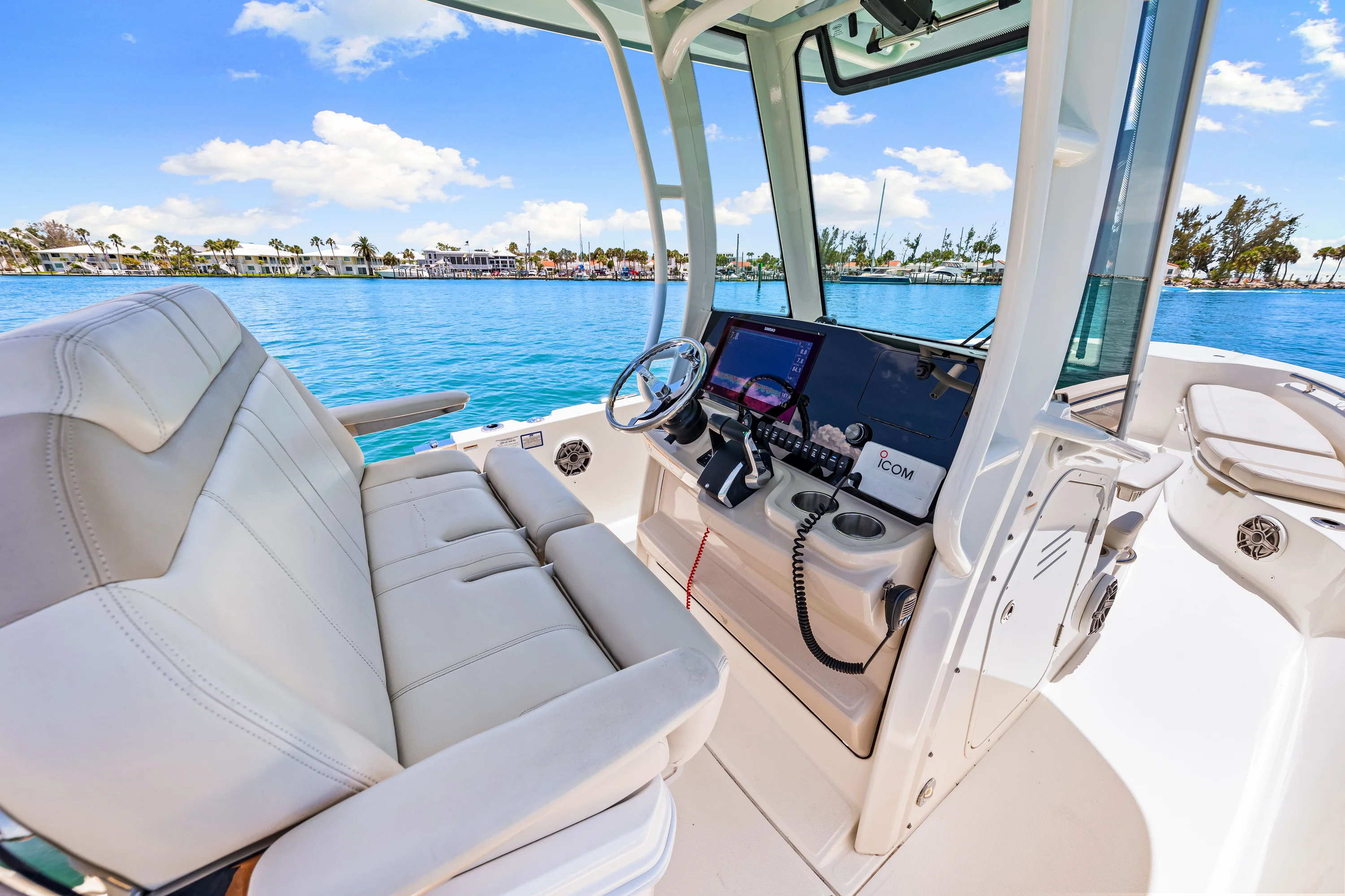 2023 Boston Whaler 280 Dauntless Image Thumbnail #17