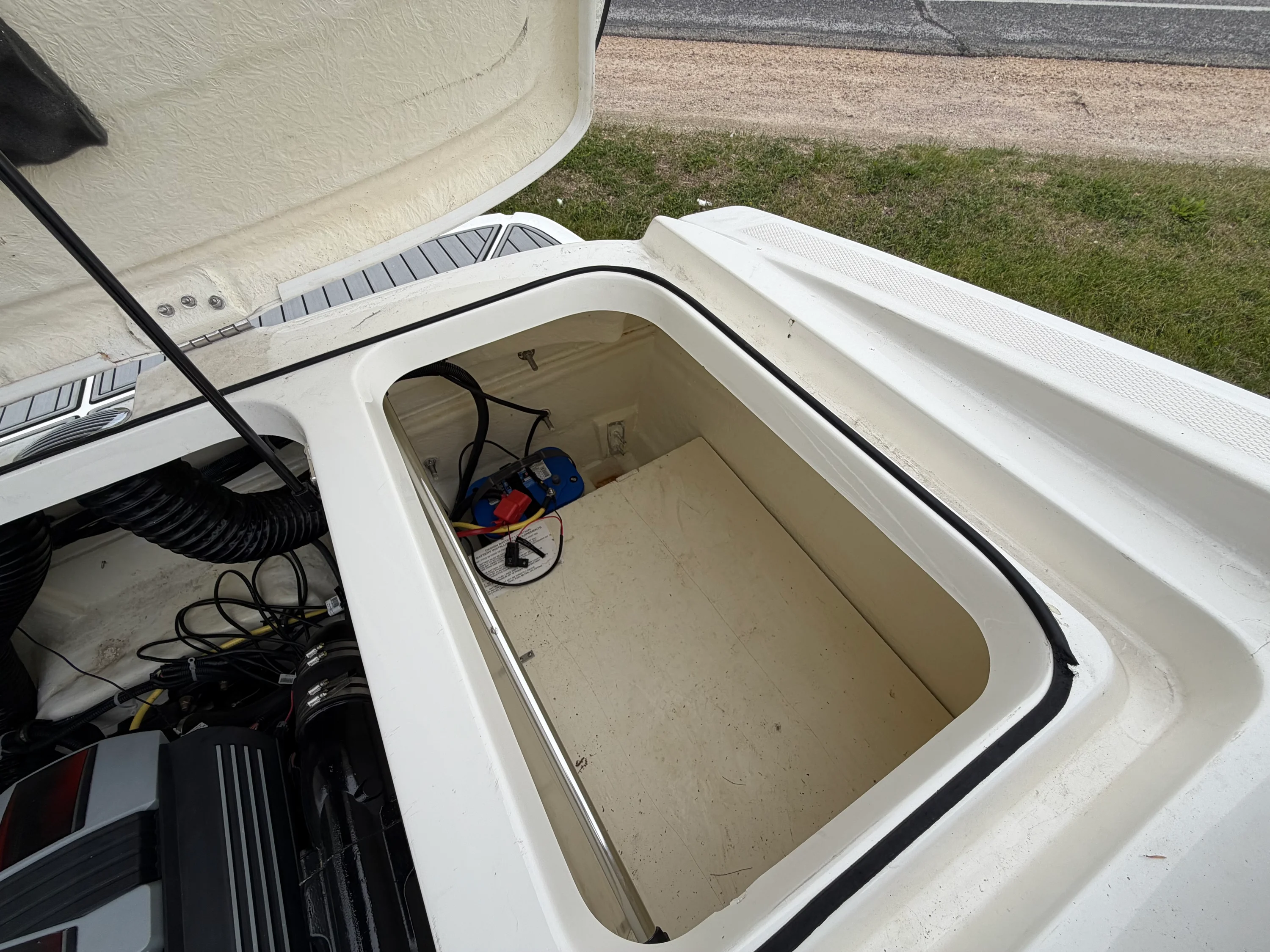 2019 Bayliner V45 Image Thumbnail #37