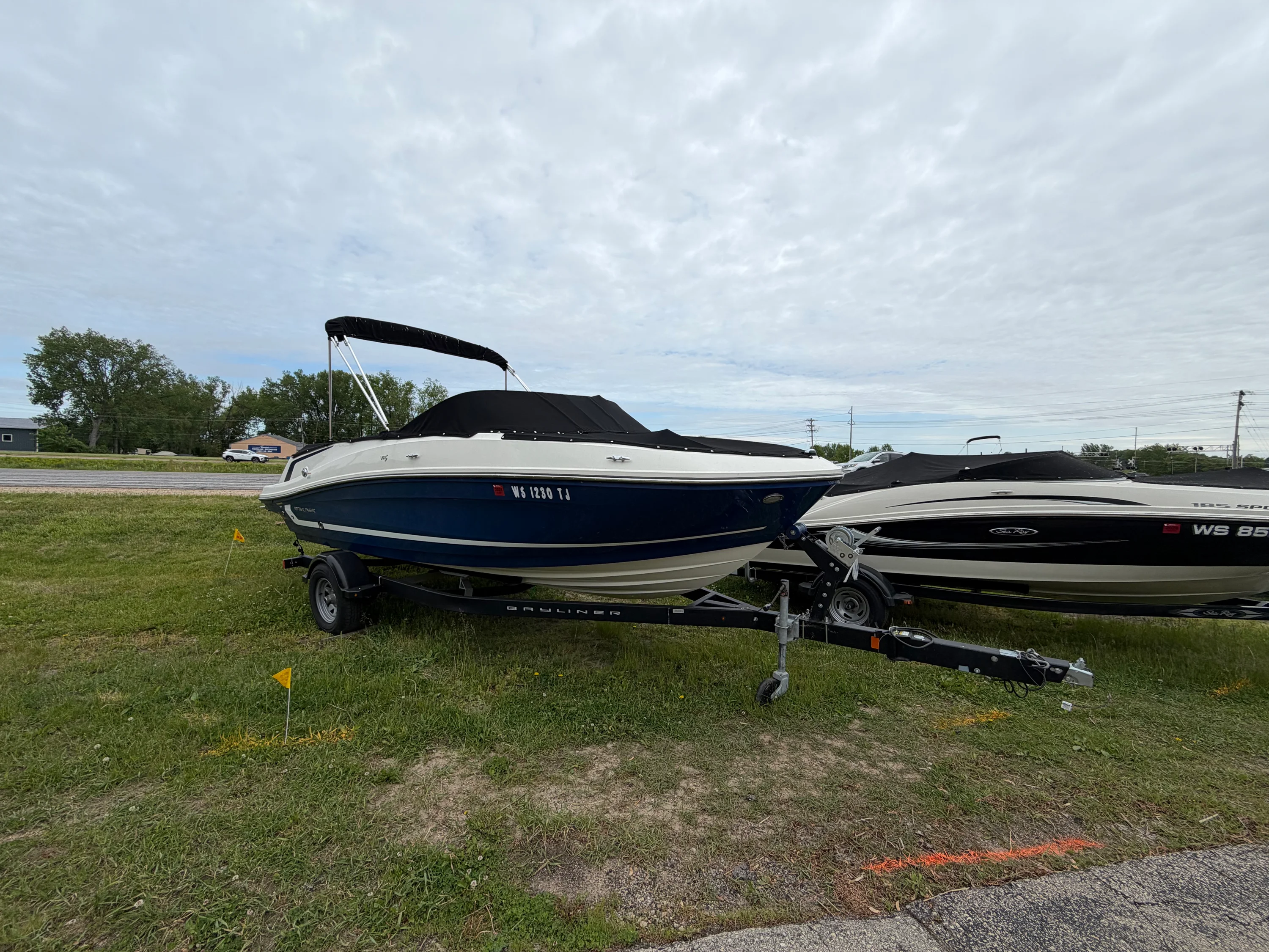 2019 Bayliner V45 Image Thumbnail #4