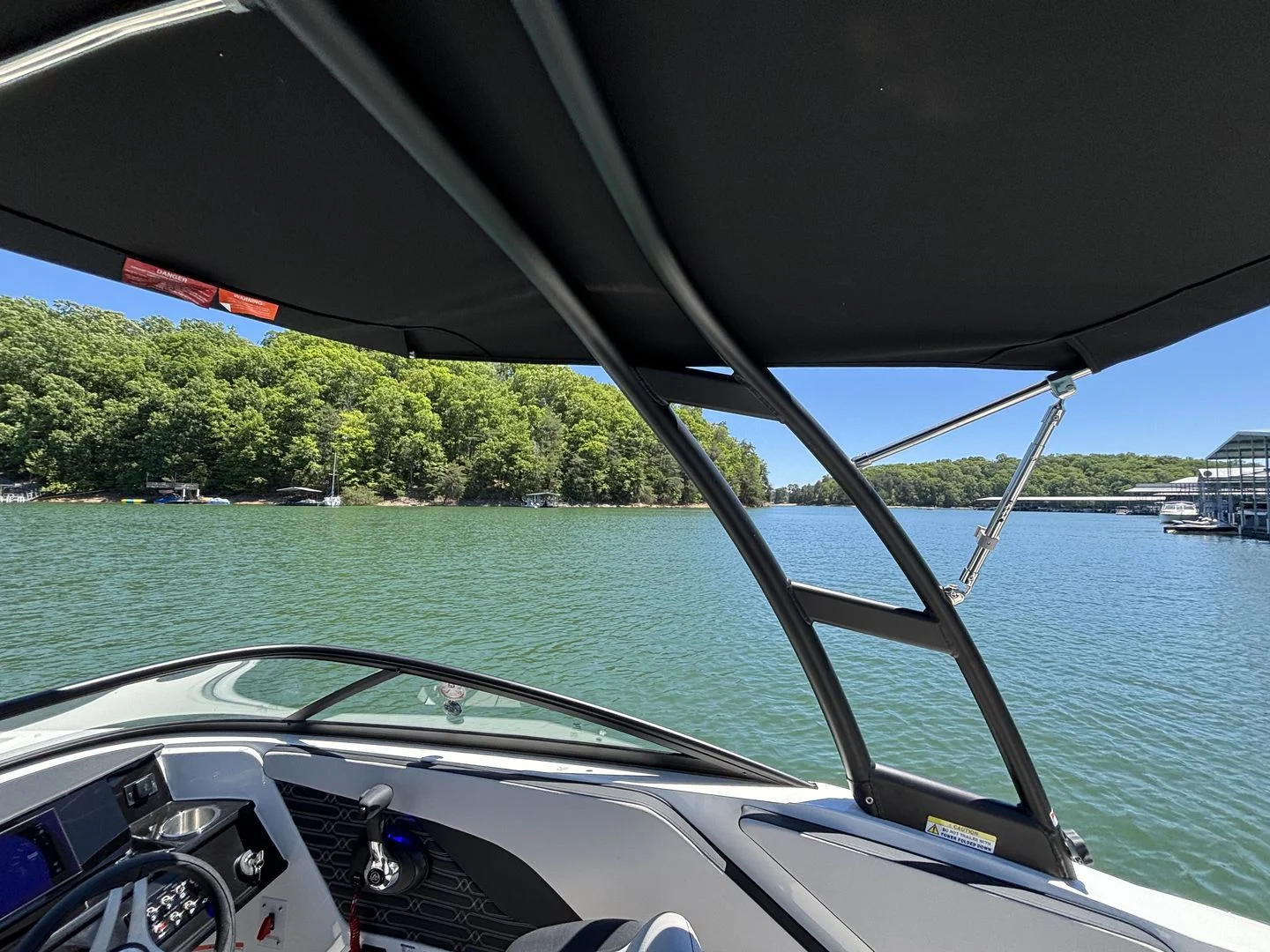 2026 Sea Ray SPX 210 Image Thumbnail #10