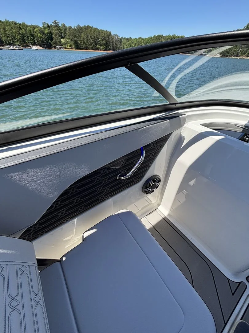 2026 Sea Ray SPX 210 Image Thumbnail #22