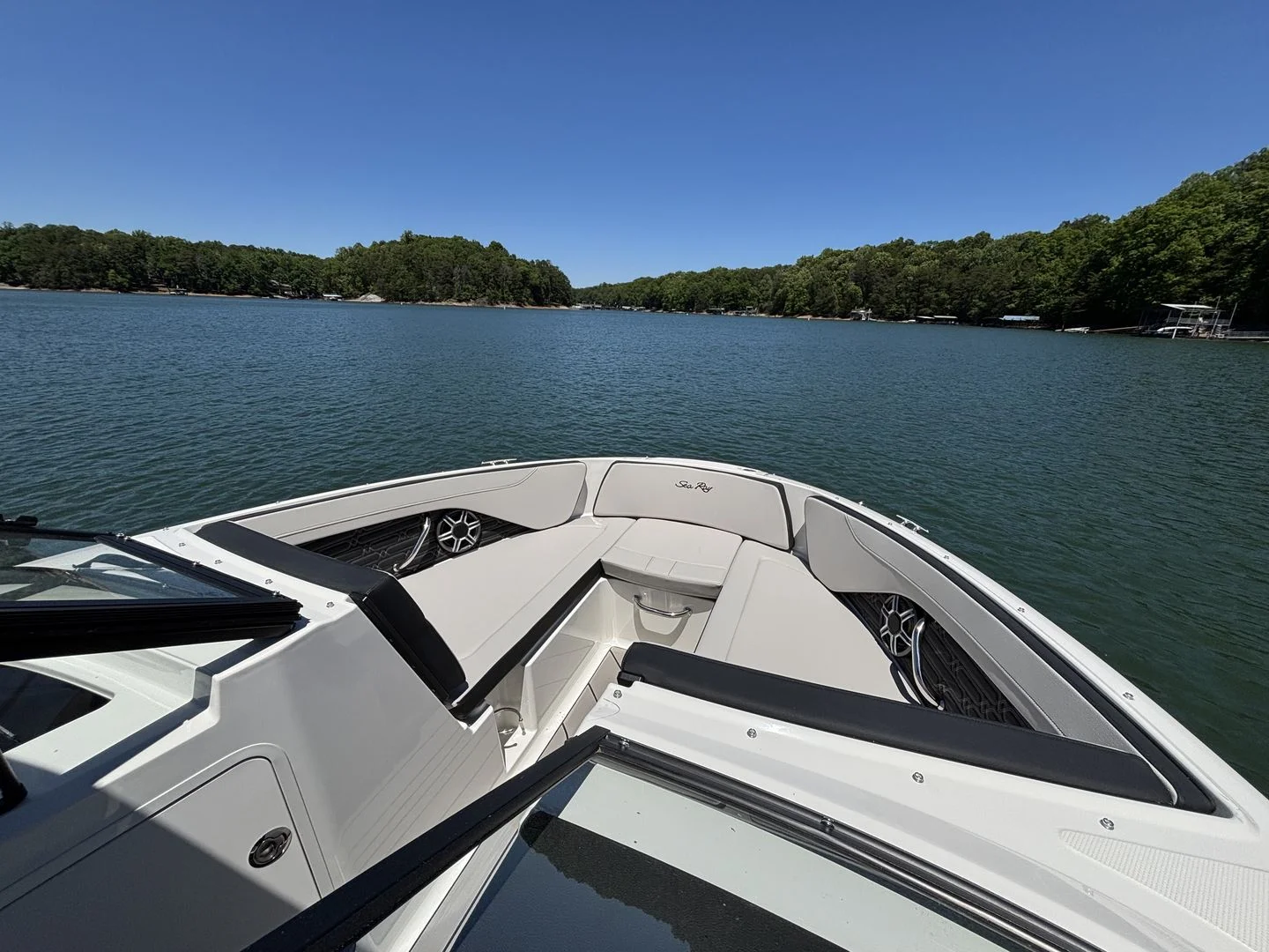 2026 Sea Ray SPX 210 Image Thumbnail #5