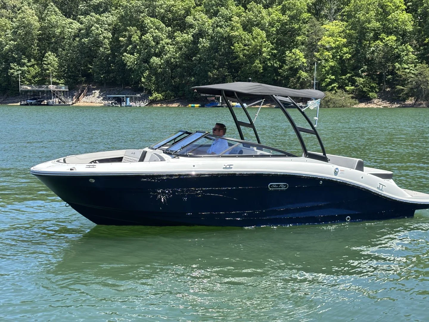 2026 Sea Ray SPX 210 Image Thumbnail #0