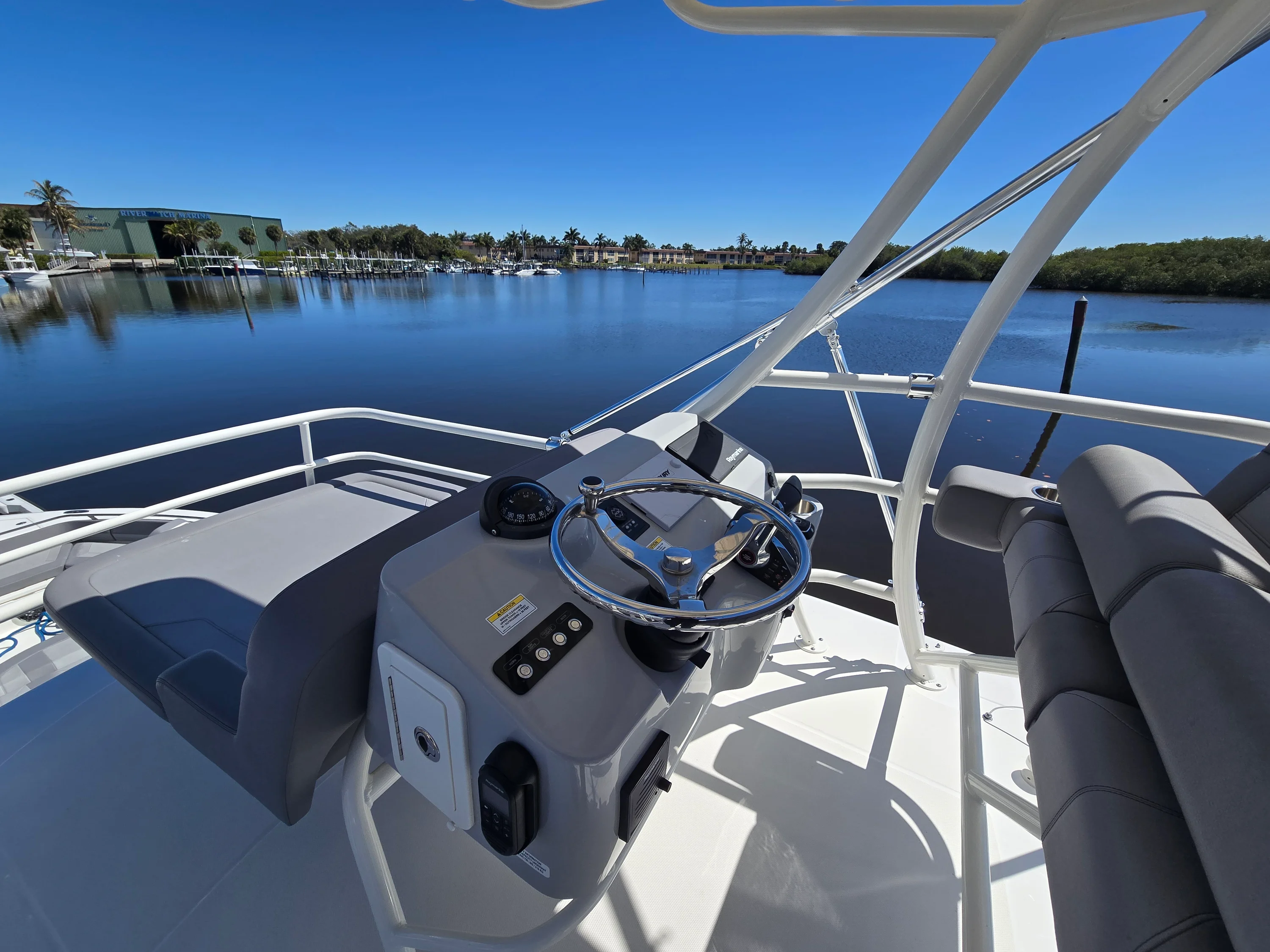 2023 Boston Whaler 420 OUTRAGE Image Thumbnail #24