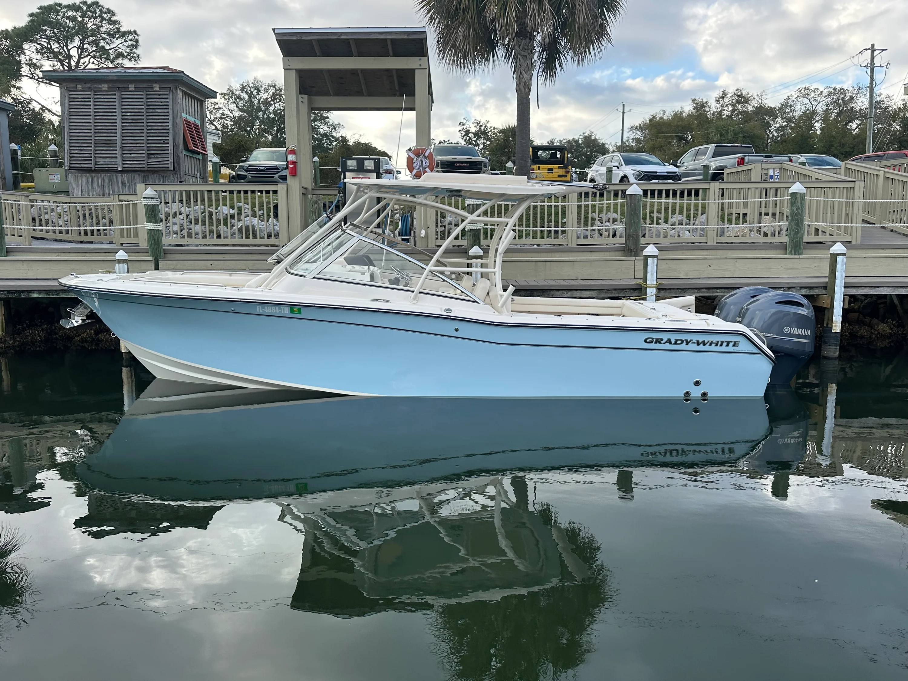 2022 Grady-White Freedom 275 Image Thumbnail #0