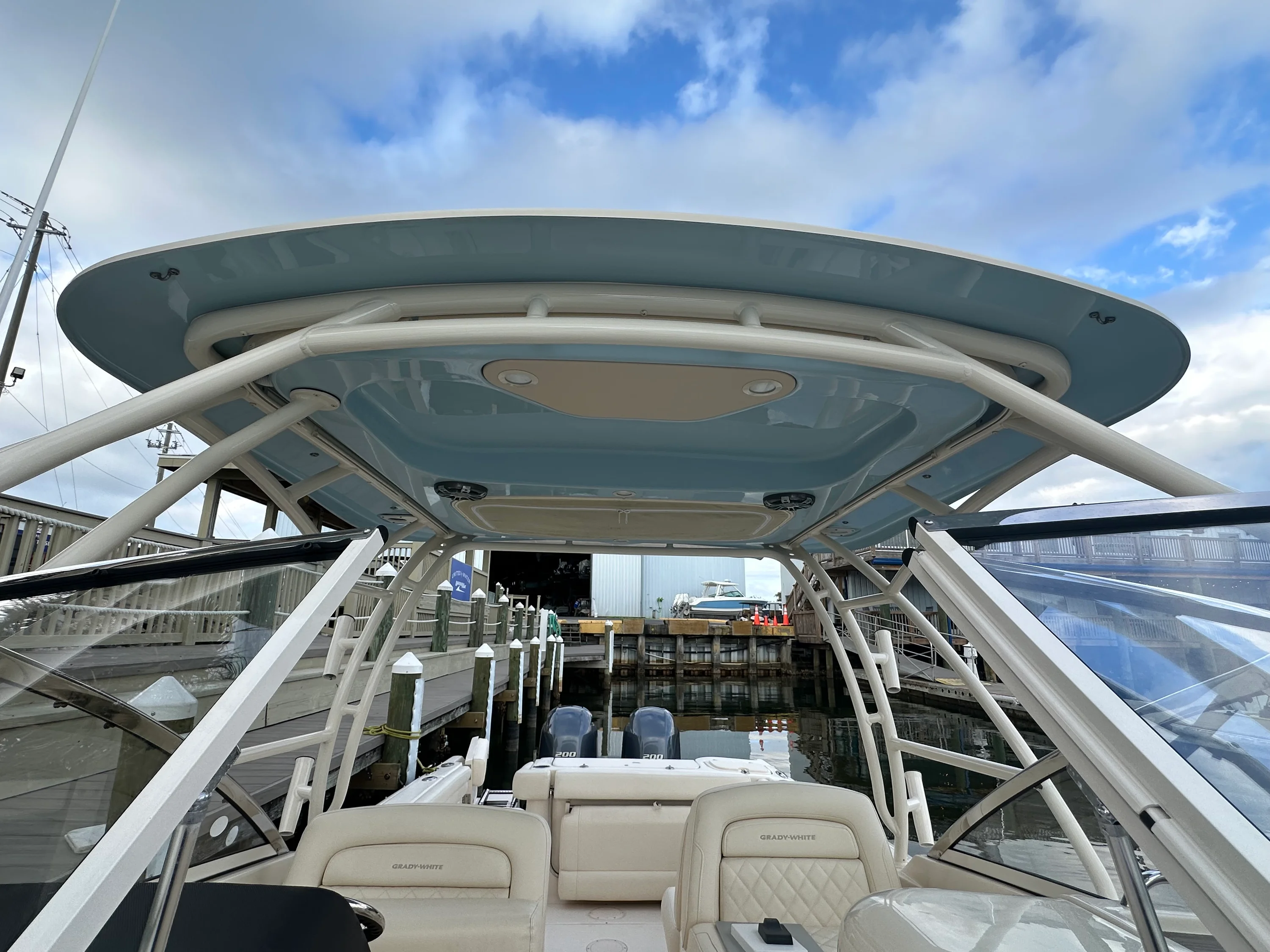 2022 Grady-White Freedom 275 Image Thumbnail #21