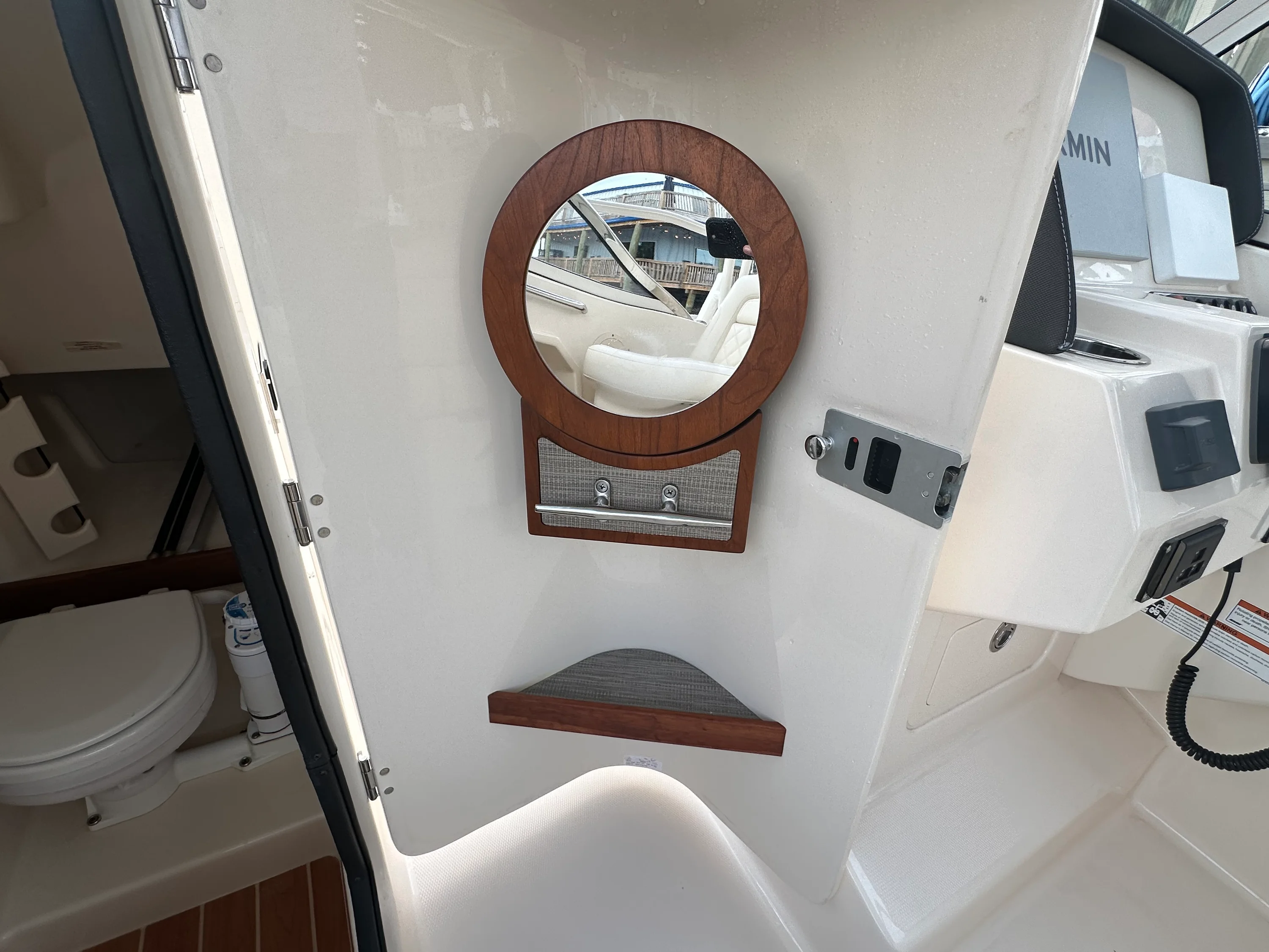 2022 Grady-White Freedom 275 Image Thumbnail #24