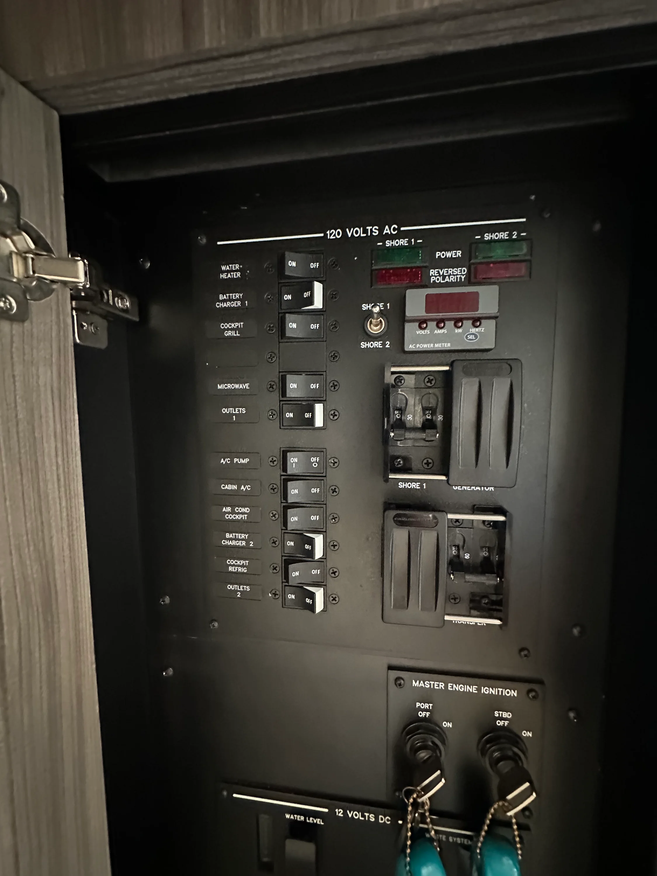 2024 Sea Ray 32 DA OB Image Thumbnail #46