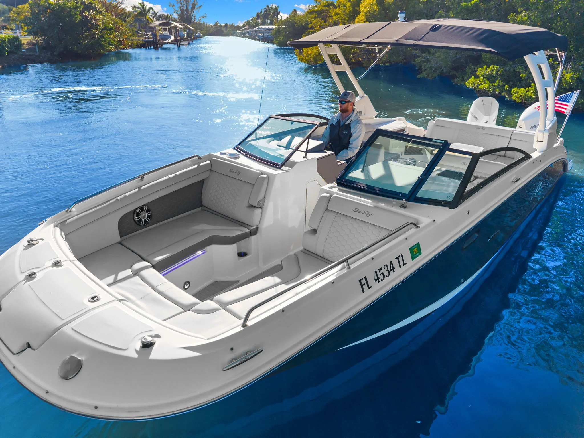 2023 Sea Ray SDX 290 OB Image Thumbnail #10