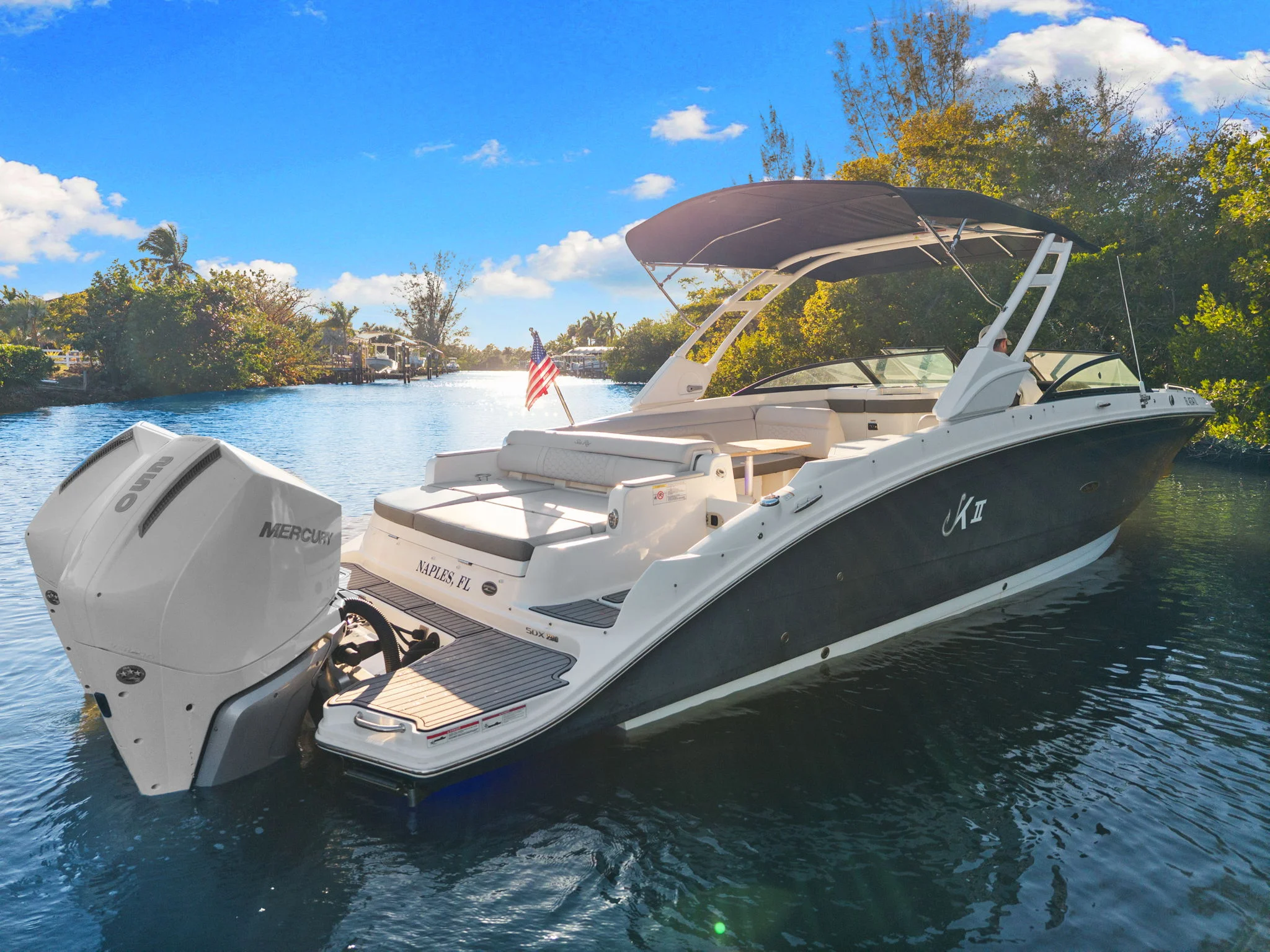 2023 Sea Ray SDX 290 OB Image Thumbnail #5