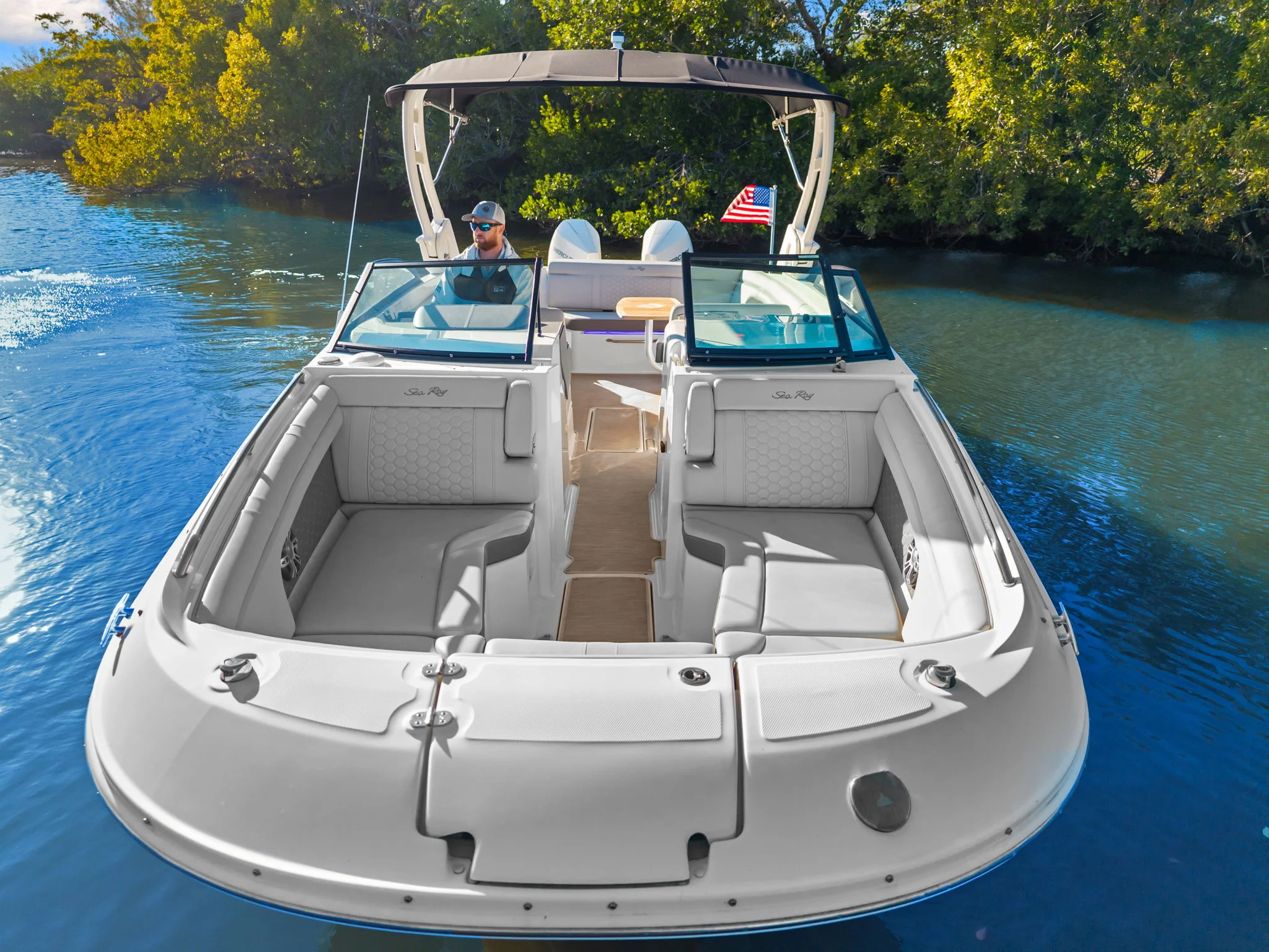 2023 Sea Ray SDX 290 OB Image Thumbnail #9