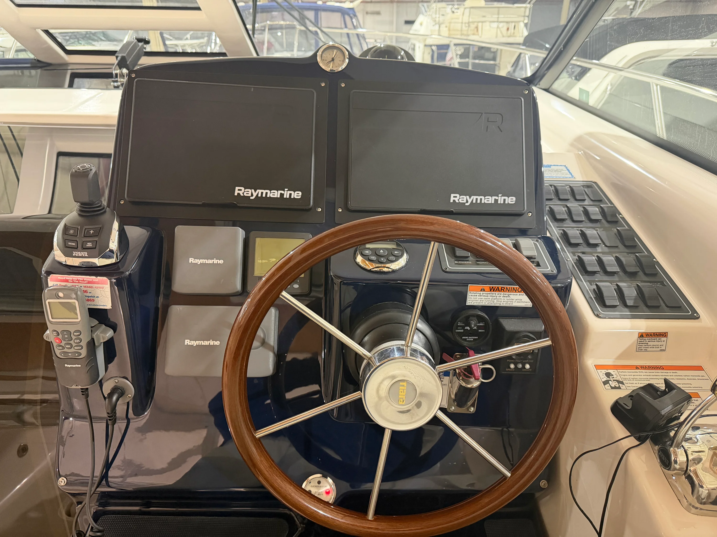 2008 Tiara Yachts 4300 SOVRAN Image Thumbnail #12