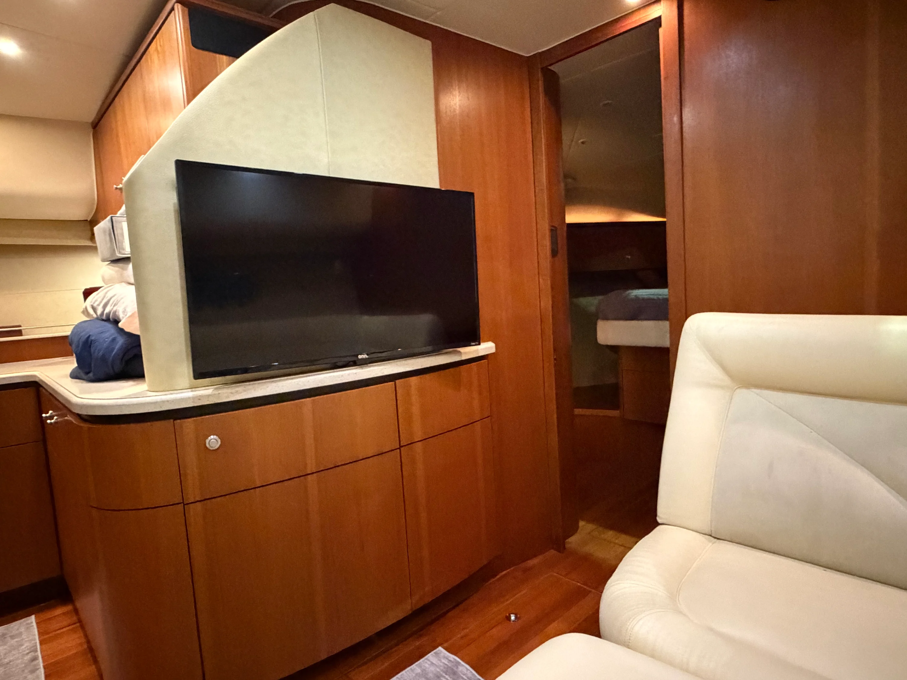 2008 Tiara Yachts 4300 SOVRAN Image Thumbnail #26