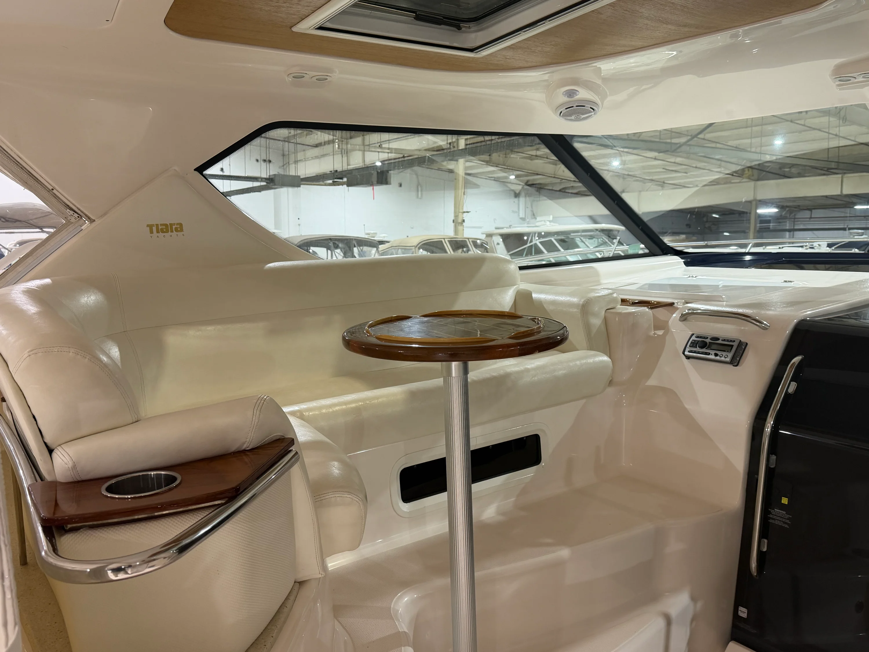 2008 Tiara Yachts 4300 SOVRAN Image Thumbnail #8