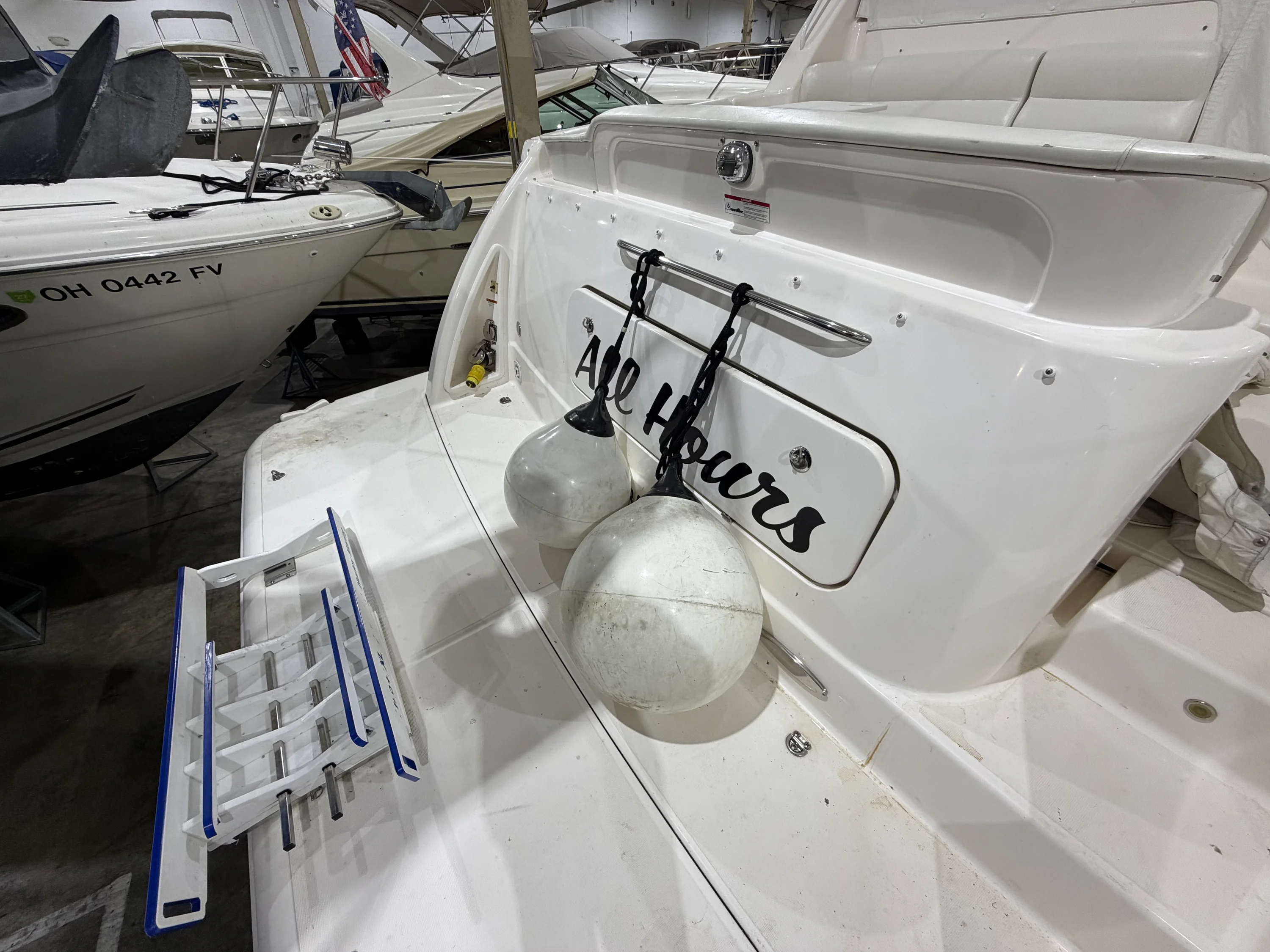 2008 Tiara Yachts 4300 SOVRAN Image Thumbnail #2