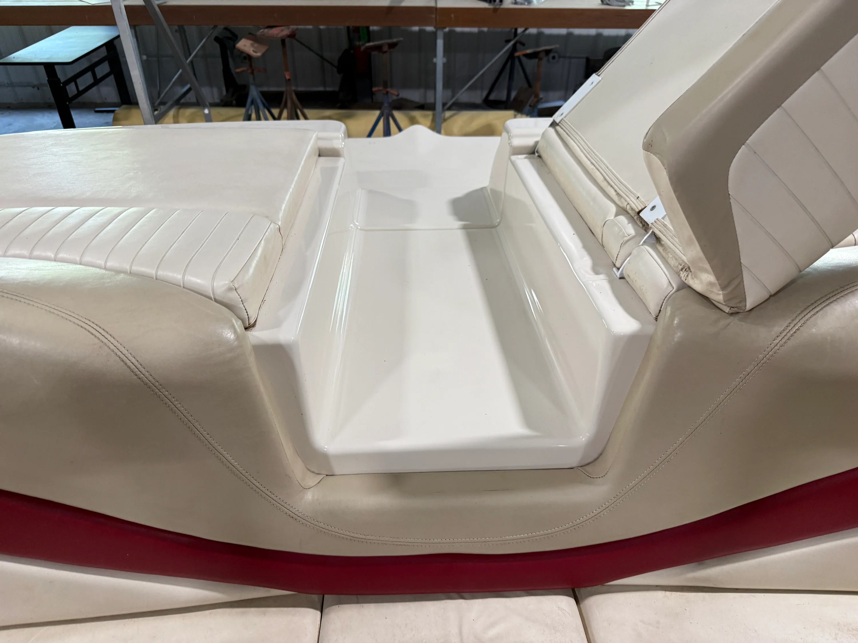 2005 Glastron GX 235 Image Thumbnail #21
