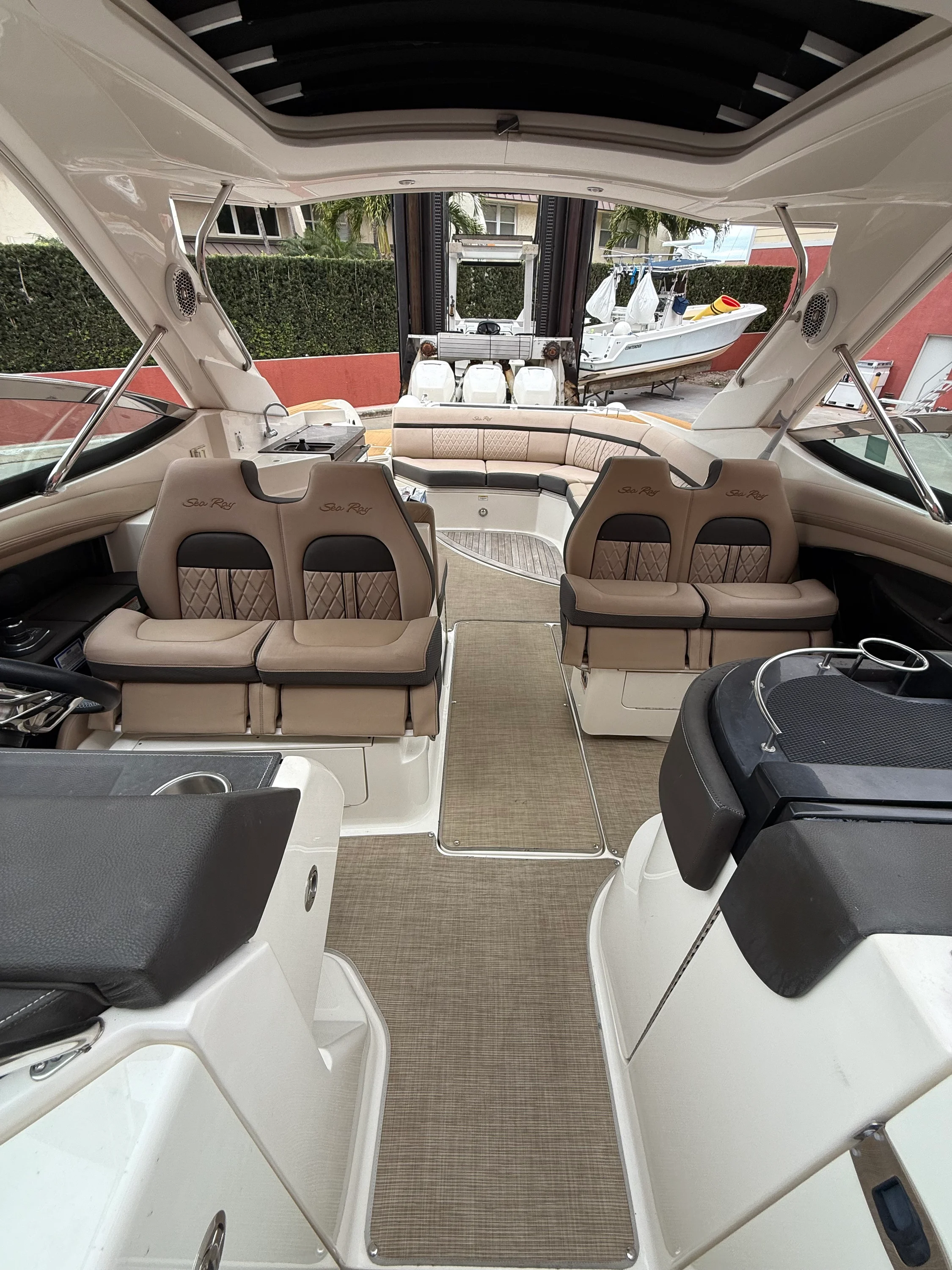 2018 Sea Ray 350 SLX OB Image Thumbnail #15