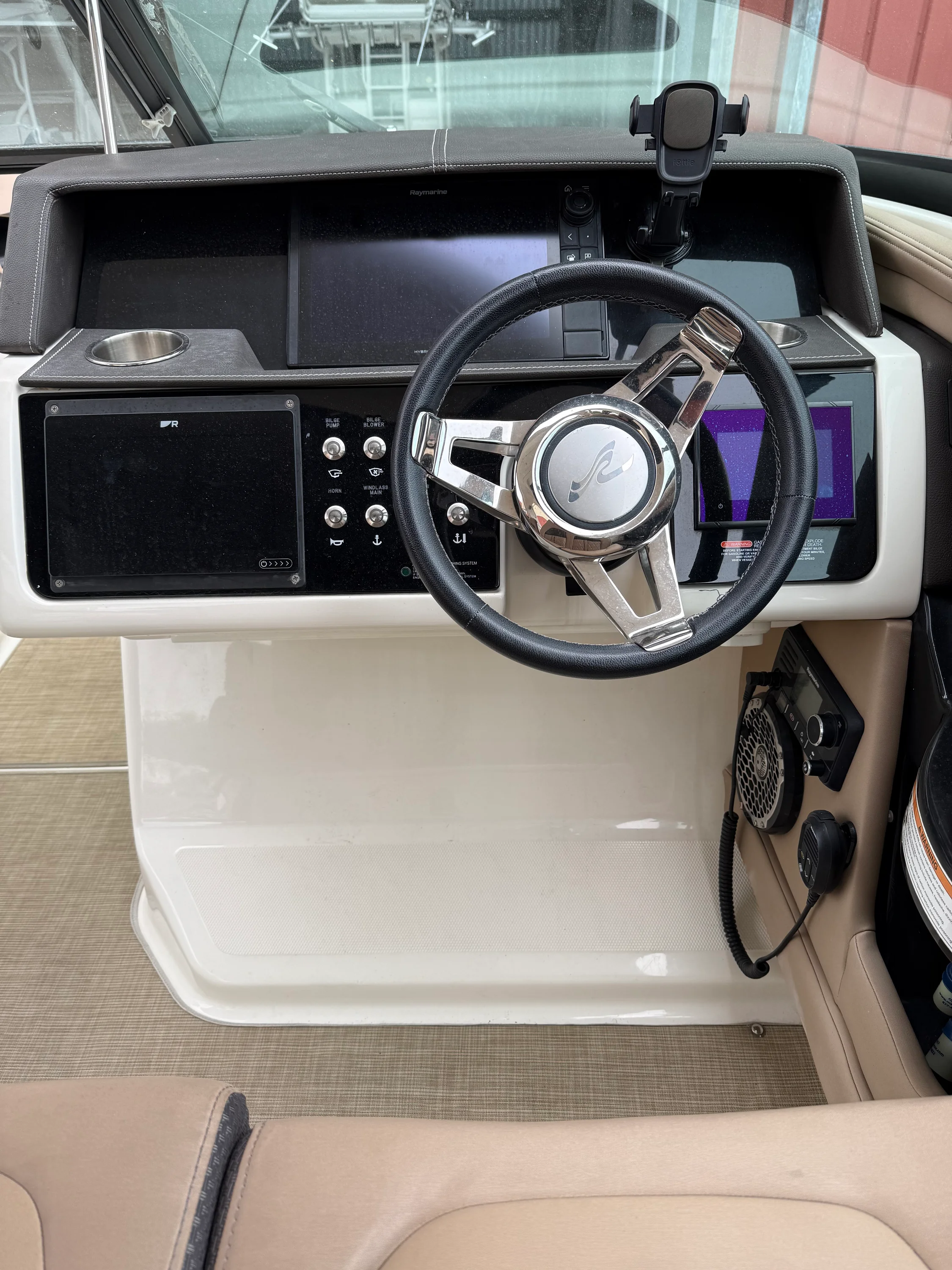 2018 Sea Ray 350 SLX OB Image Thumbnail #6