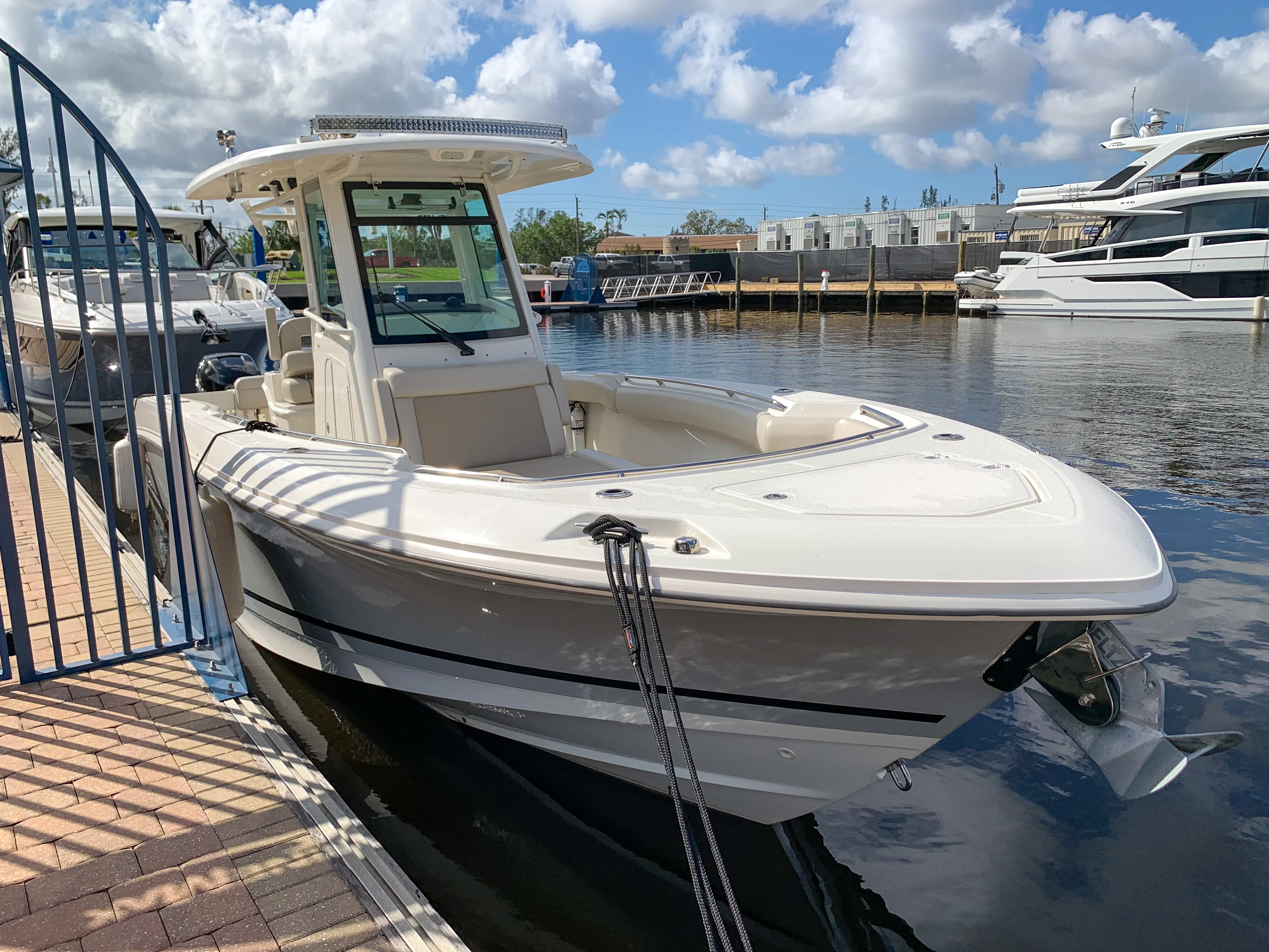 2017 Boston Whaler 280 OUTRAGE Image Thumbnail #1