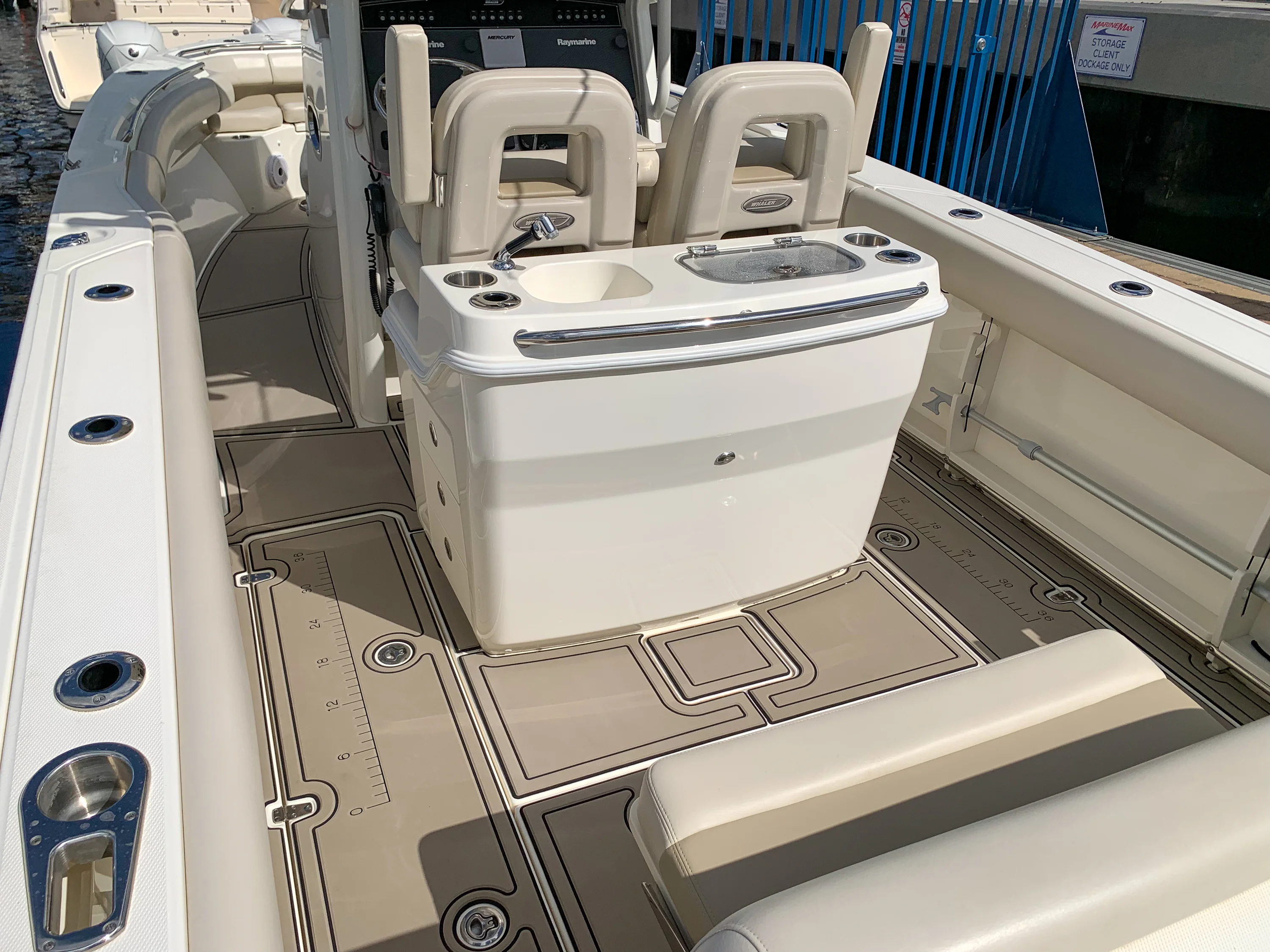 2017 Boston Whaler 280 OUTRAGE Image Thumbnail #3